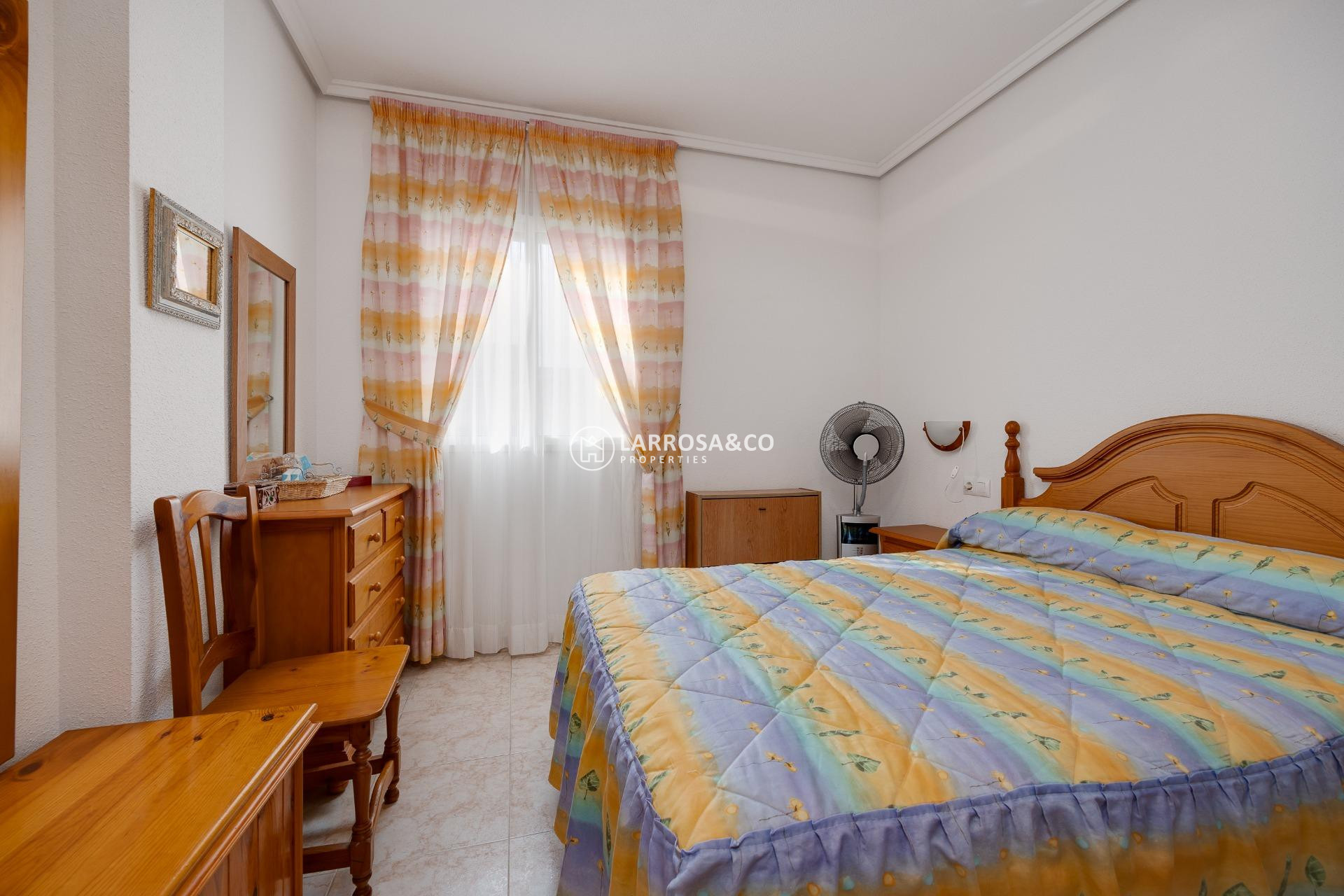 Resale - Apartment - Torrevieja - Playa del cura