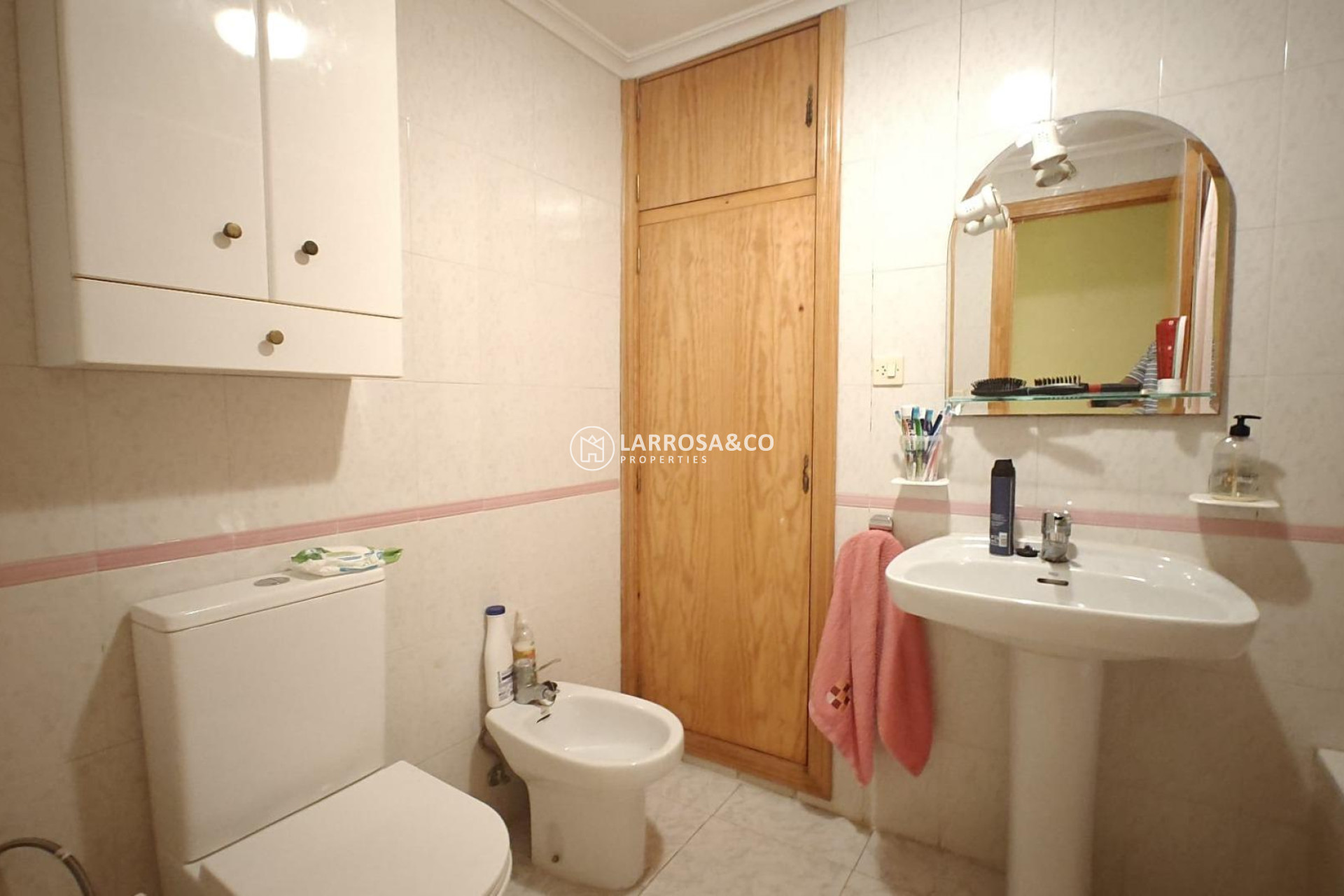 Resale - Apartment - Torrevieja - Playa del cura