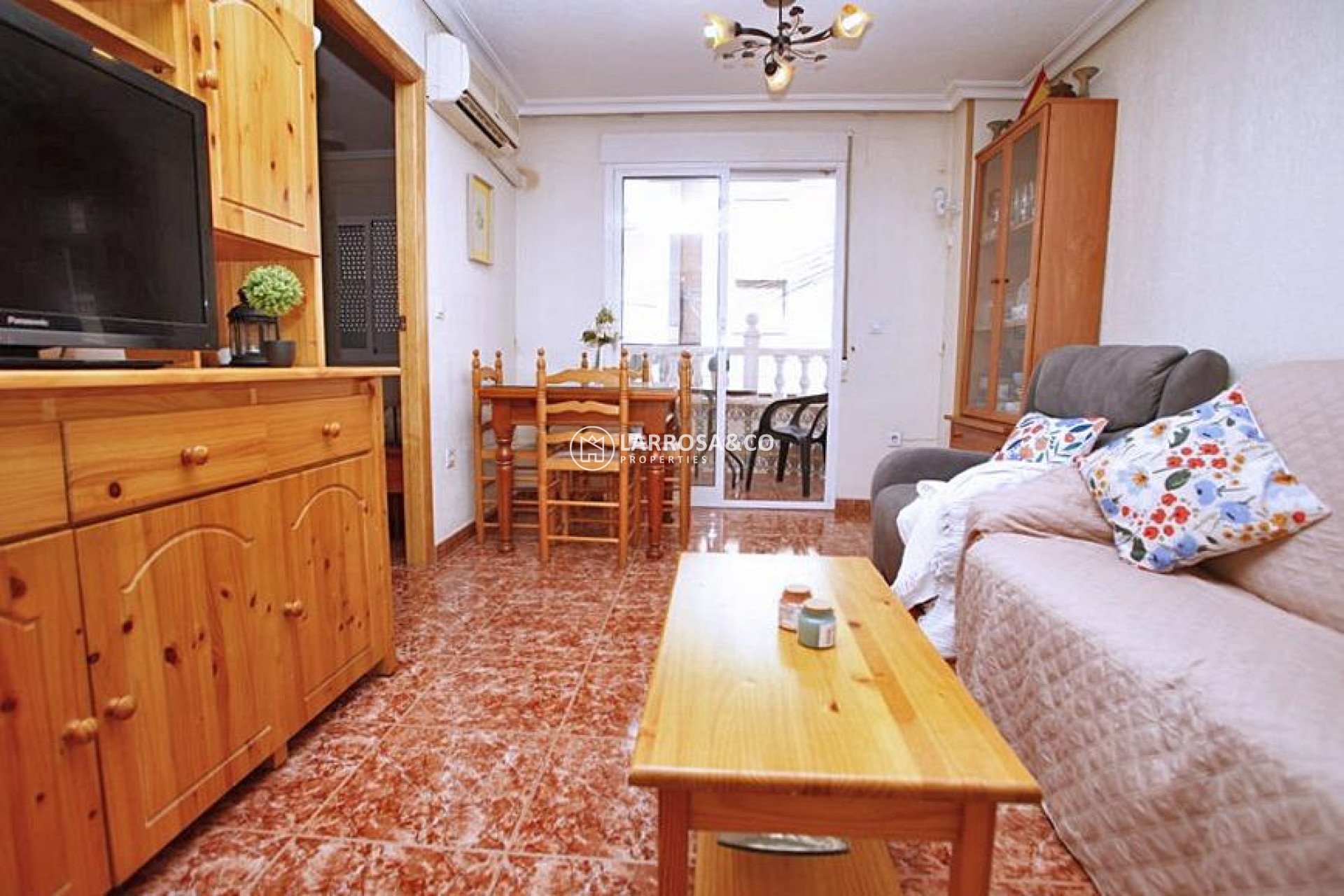 Resale - Apartment - Torrevieja - Playa del cura