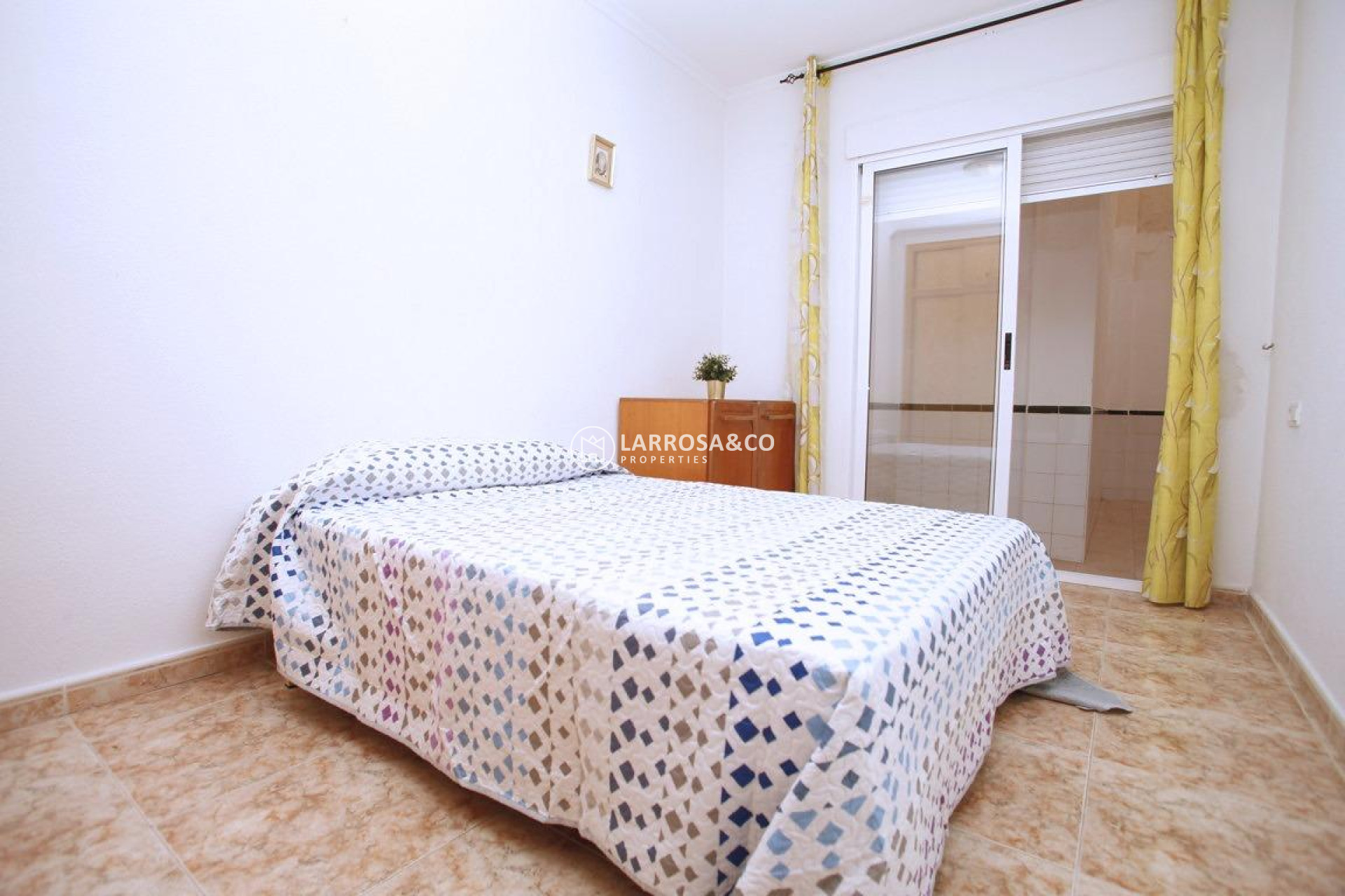 Resale - Apartment - Torrevieja - Playa del cura