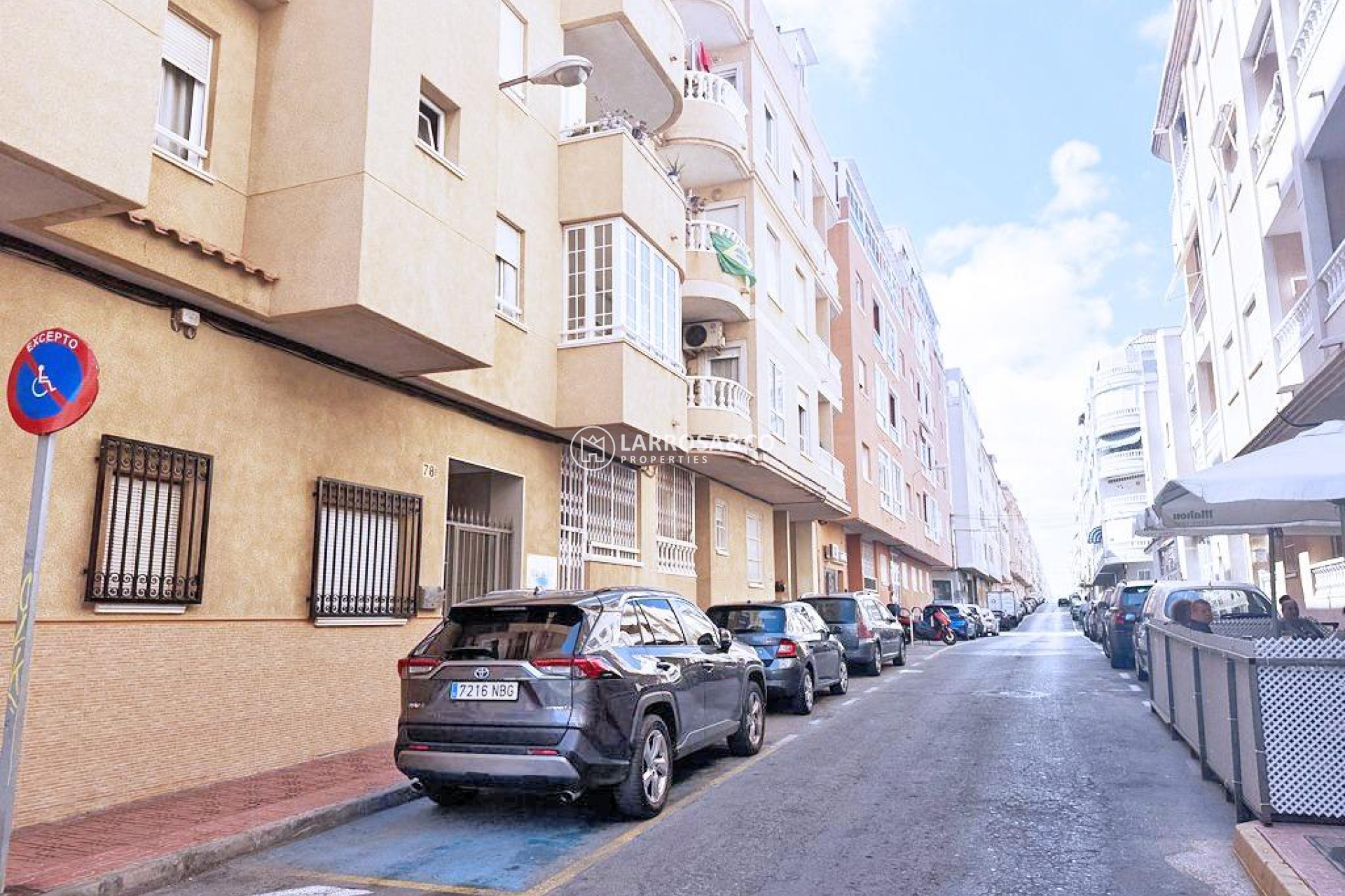 Resale - Apartment - Torrevieja - Playa del cura