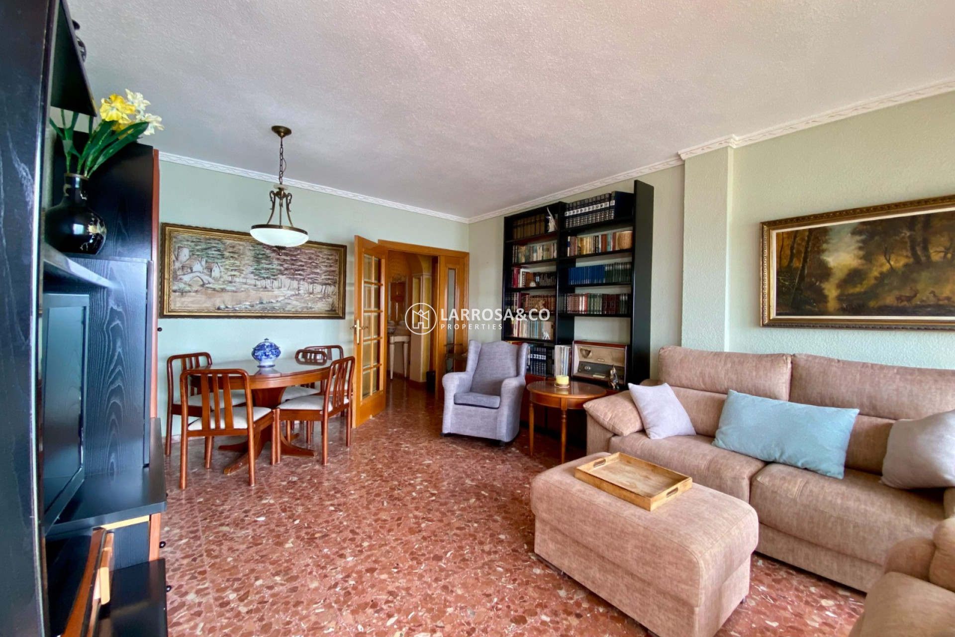 Resale - Apartment - Torrevieja - Playa del cura