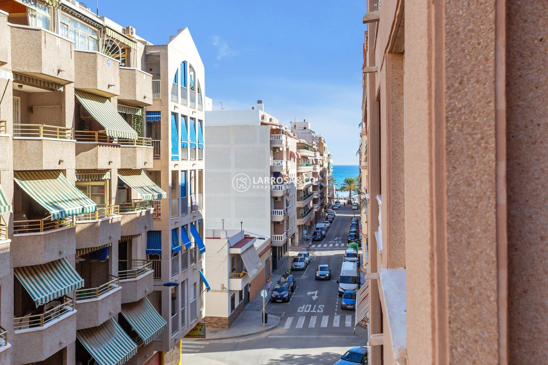 Resale - Apartment - Torrevieja - Playa del cura