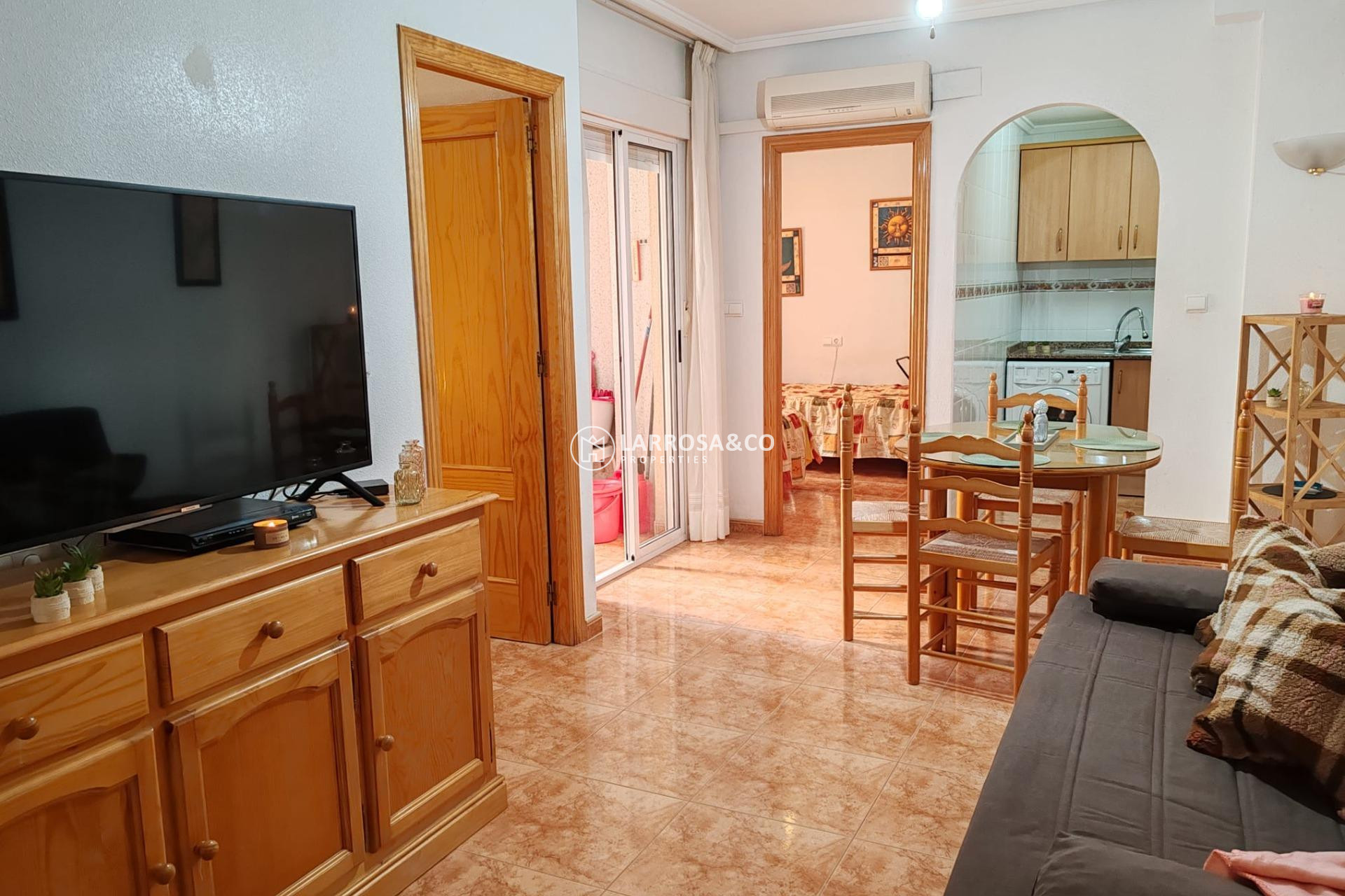 Resale - Apartment - Torrevieja - Playa del cura
