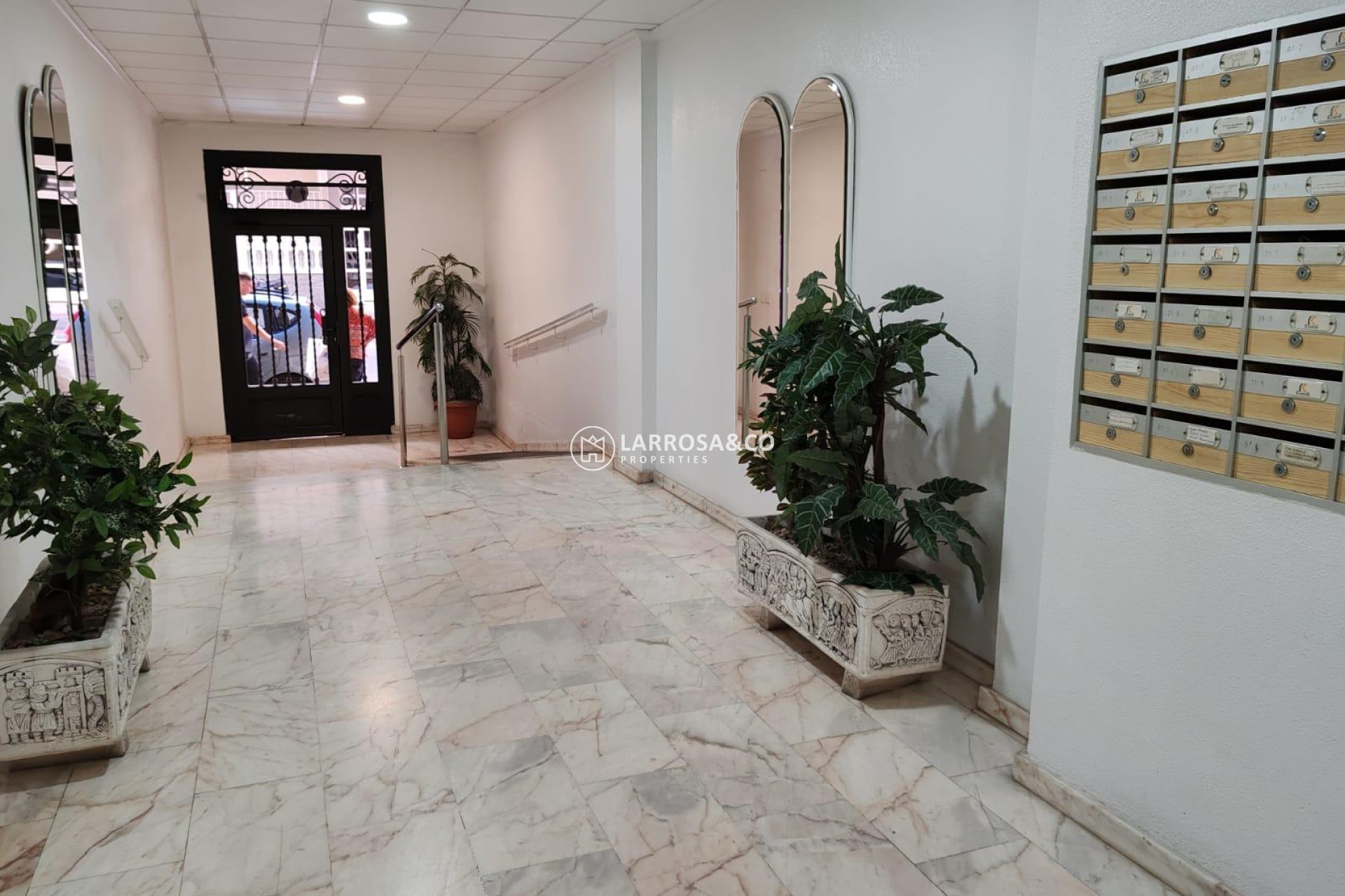 Resale - Apartment - Torrevieja - Playa del cura