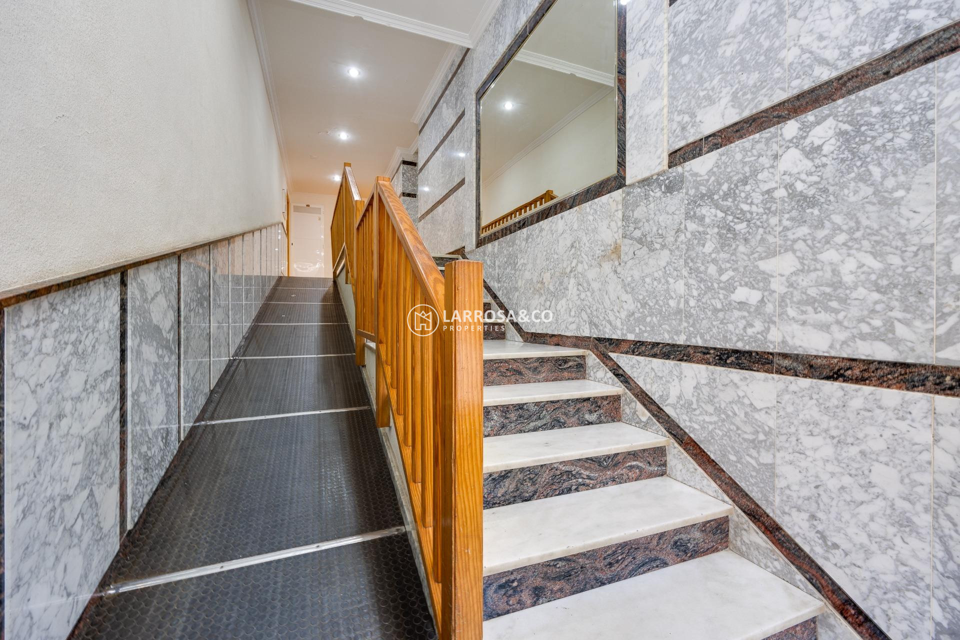 Resale - Apartment - Torrevieja - Playa del cura