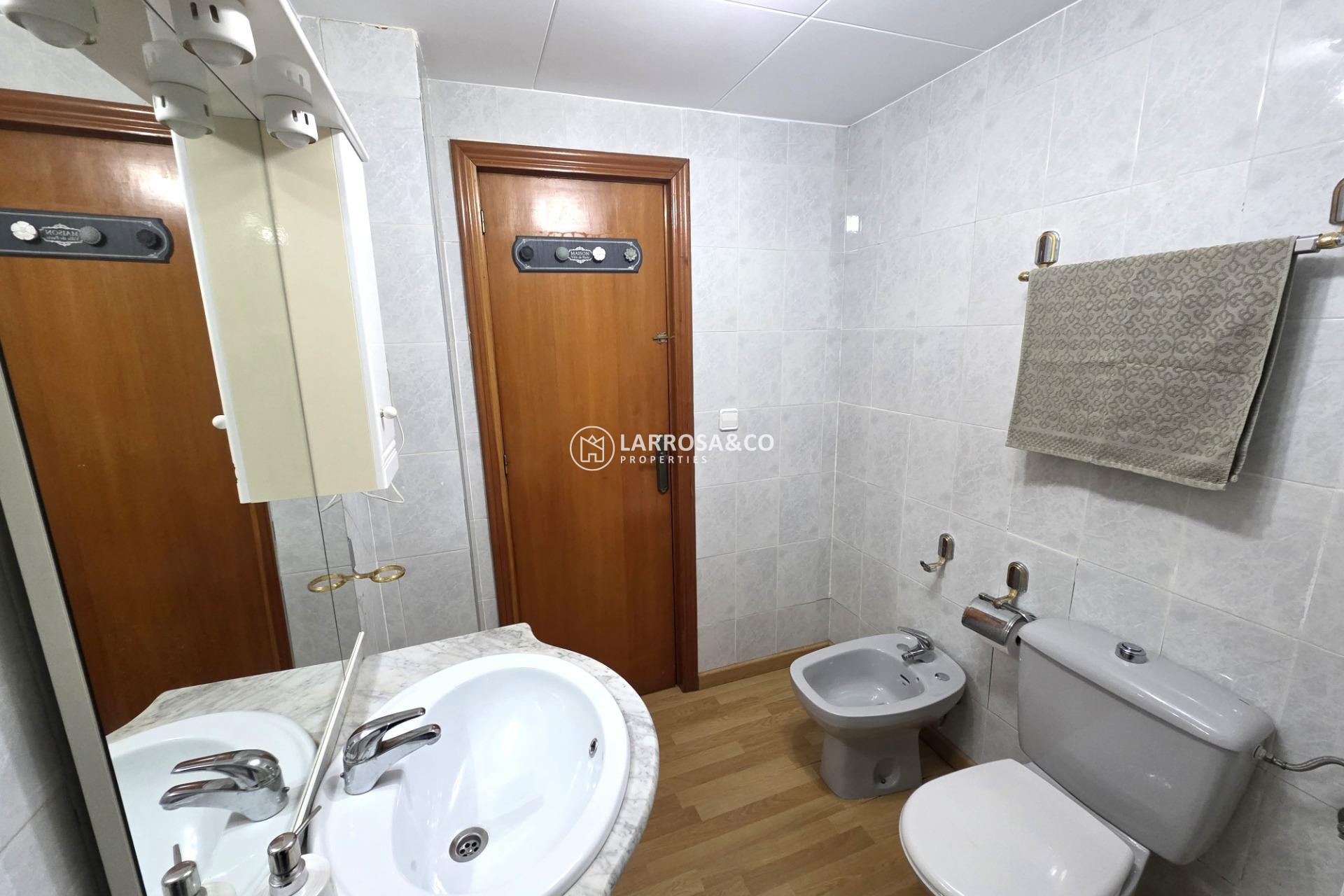 Resale - Apartment - Torrevieja - Playa del cura