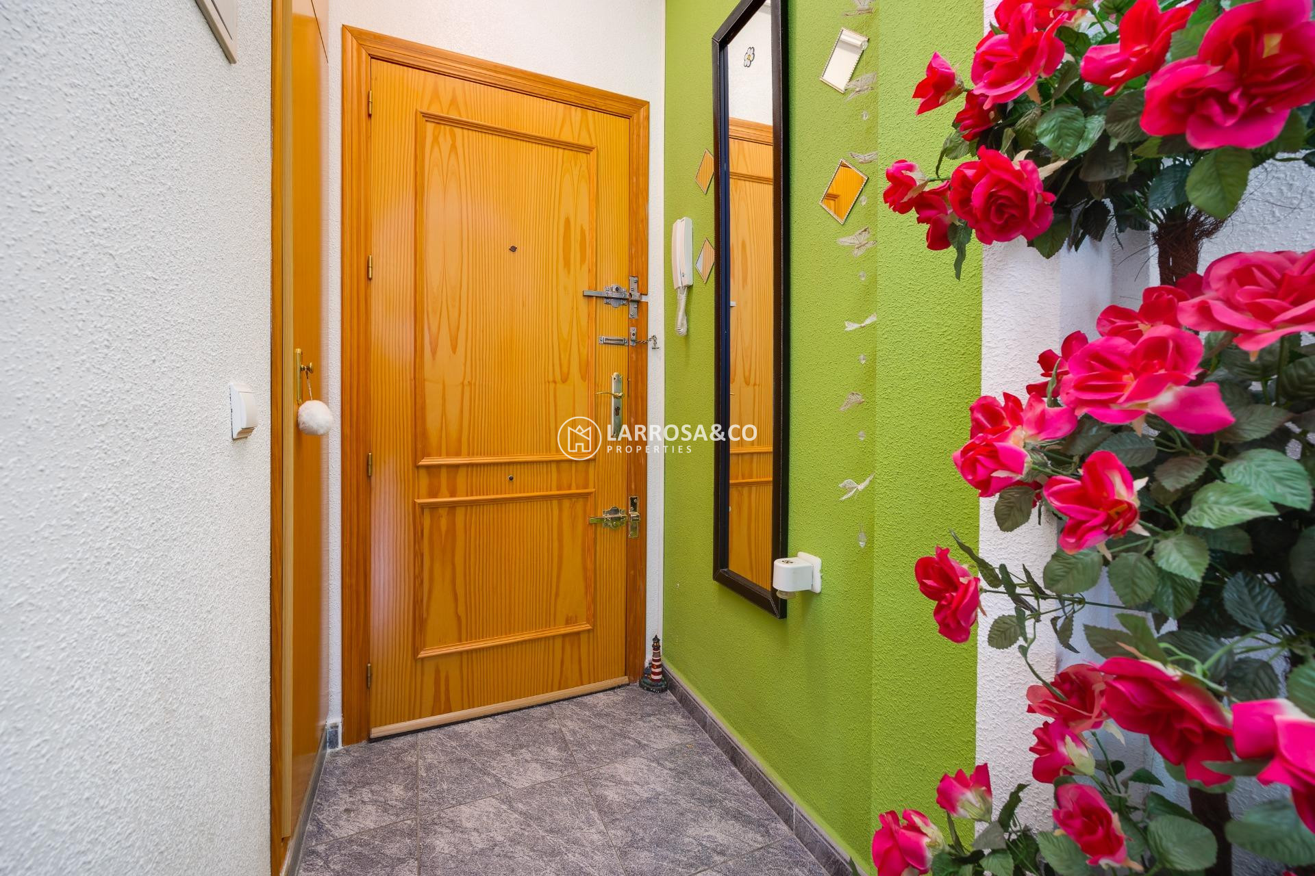 Resale - Apartment - Torrevieja - Playa del cura