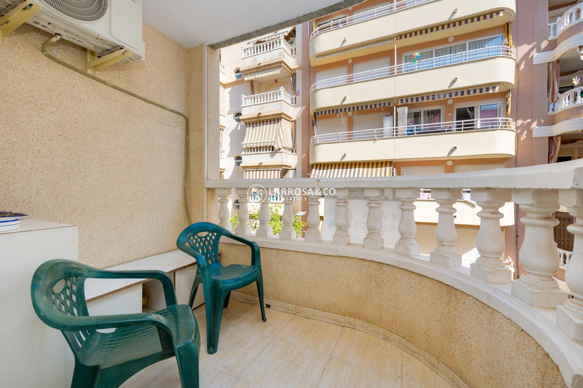Resale - Apartment - Torrevieja - Playa del cura