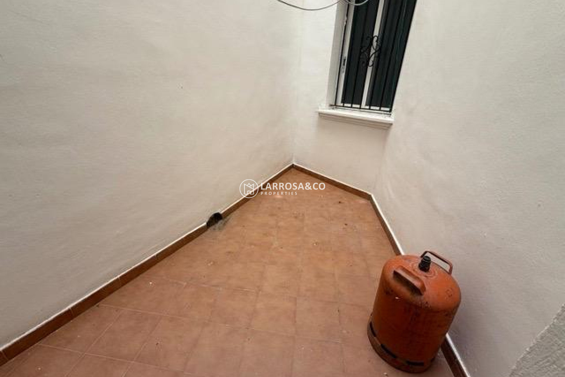 Resale - Apartment - Torrevieja - Playa del cura