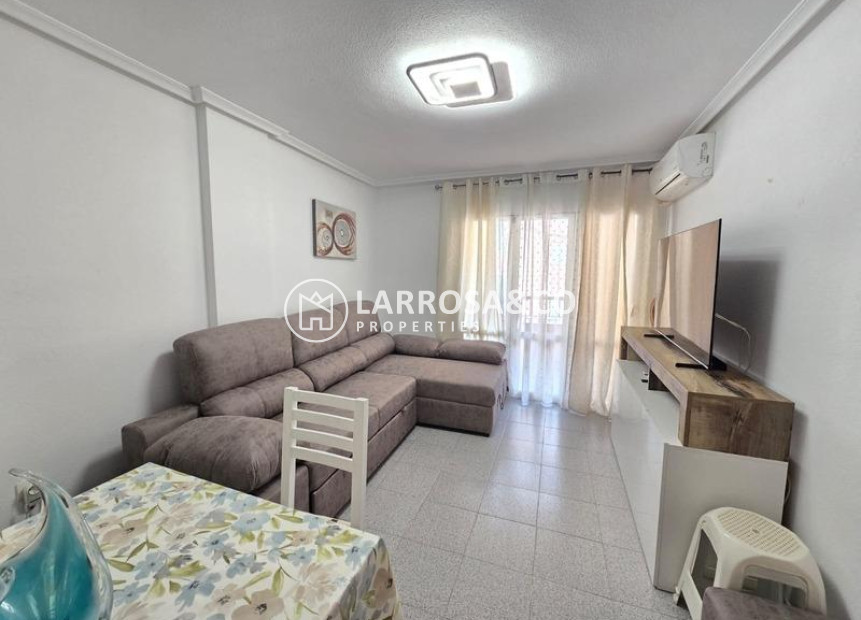 Resale - Apartment - Torrevieja - Playa del cura
