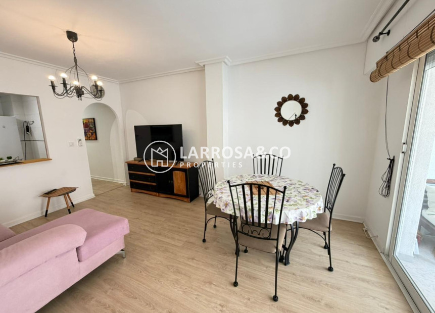 Resale - Apartment - Torrevieja - Playa del cura