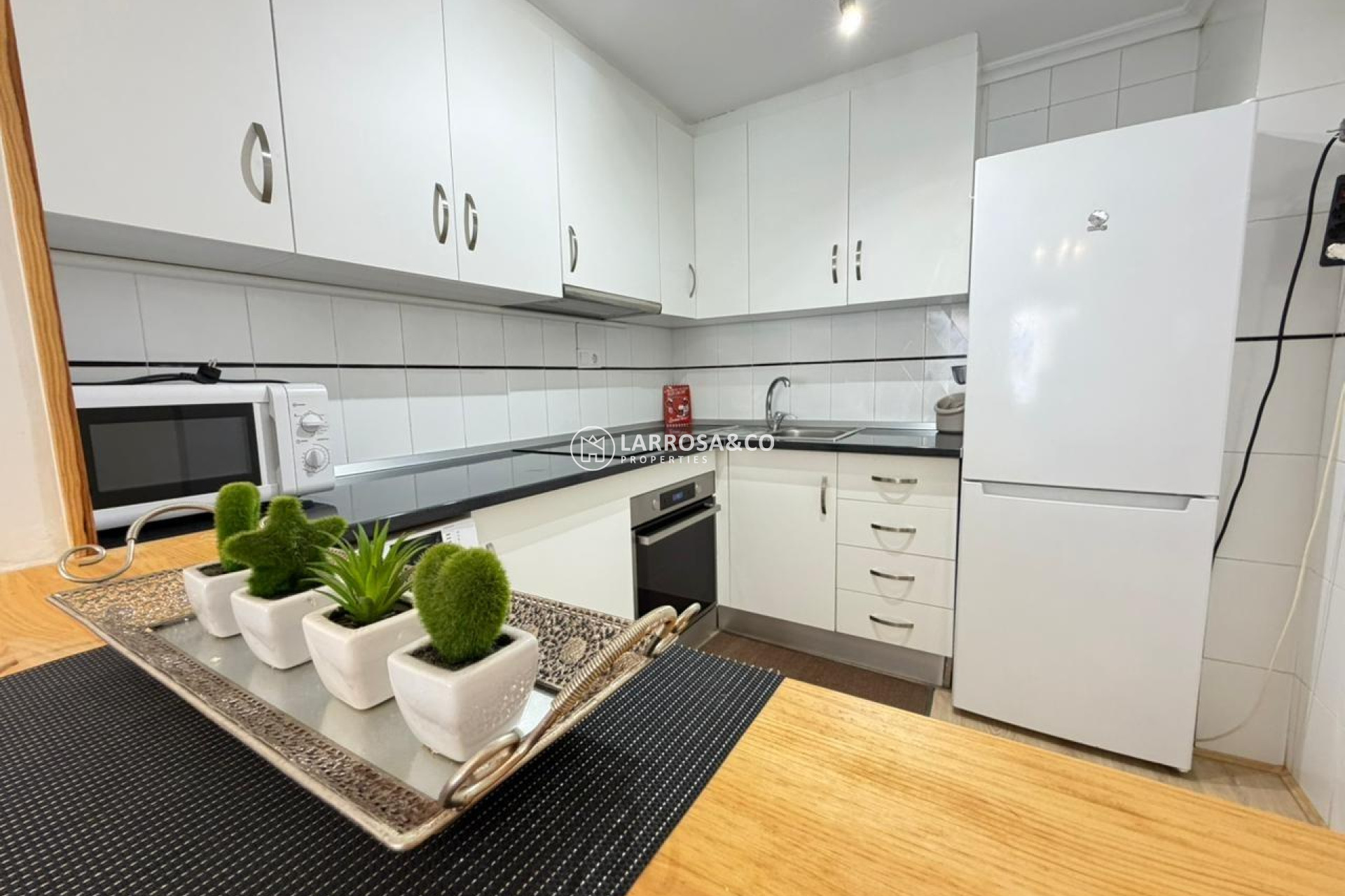 Resale - Apartment - Torrevieja - Playa del cura