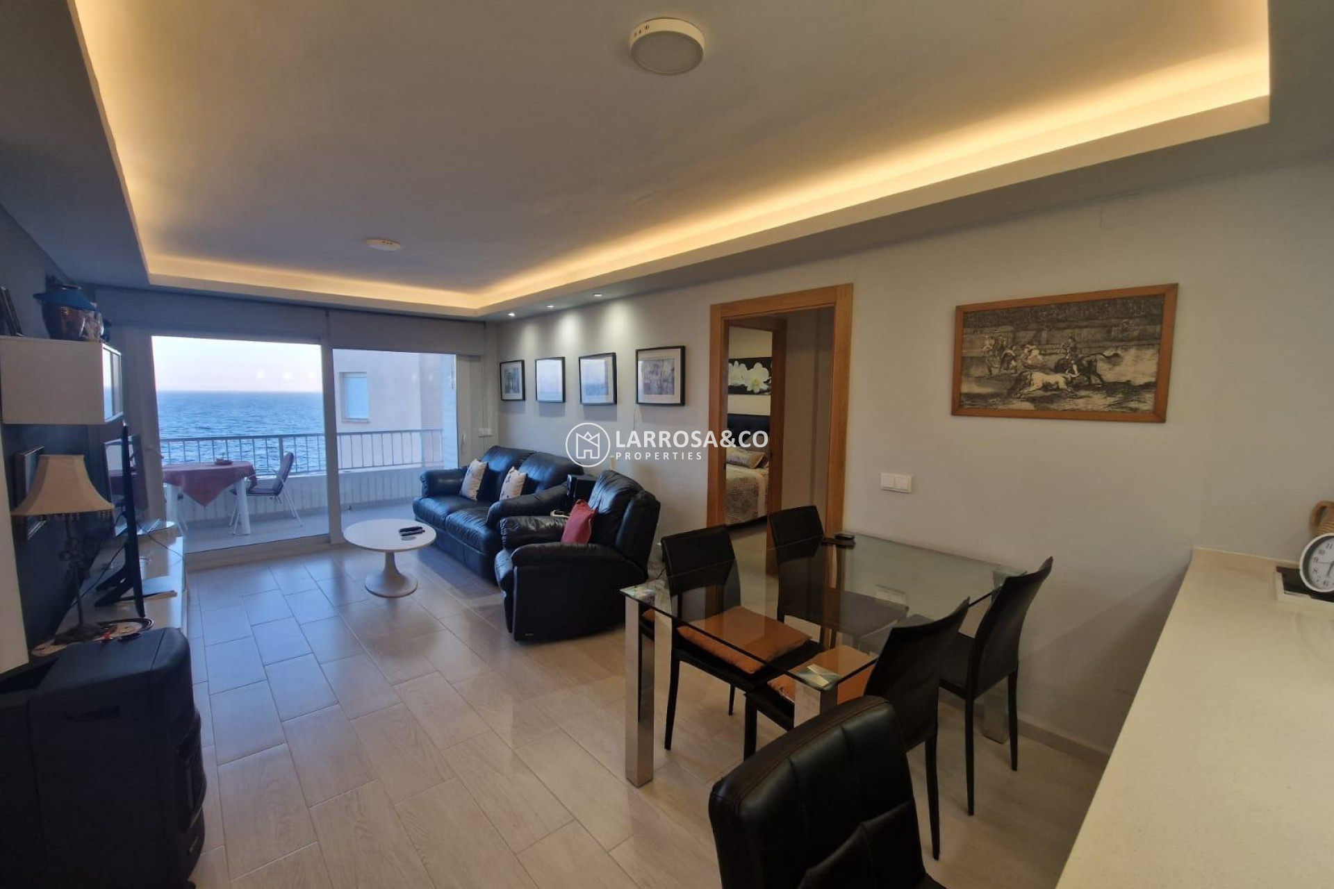 Resale - Apartment - Torrevieja - Playa del cura