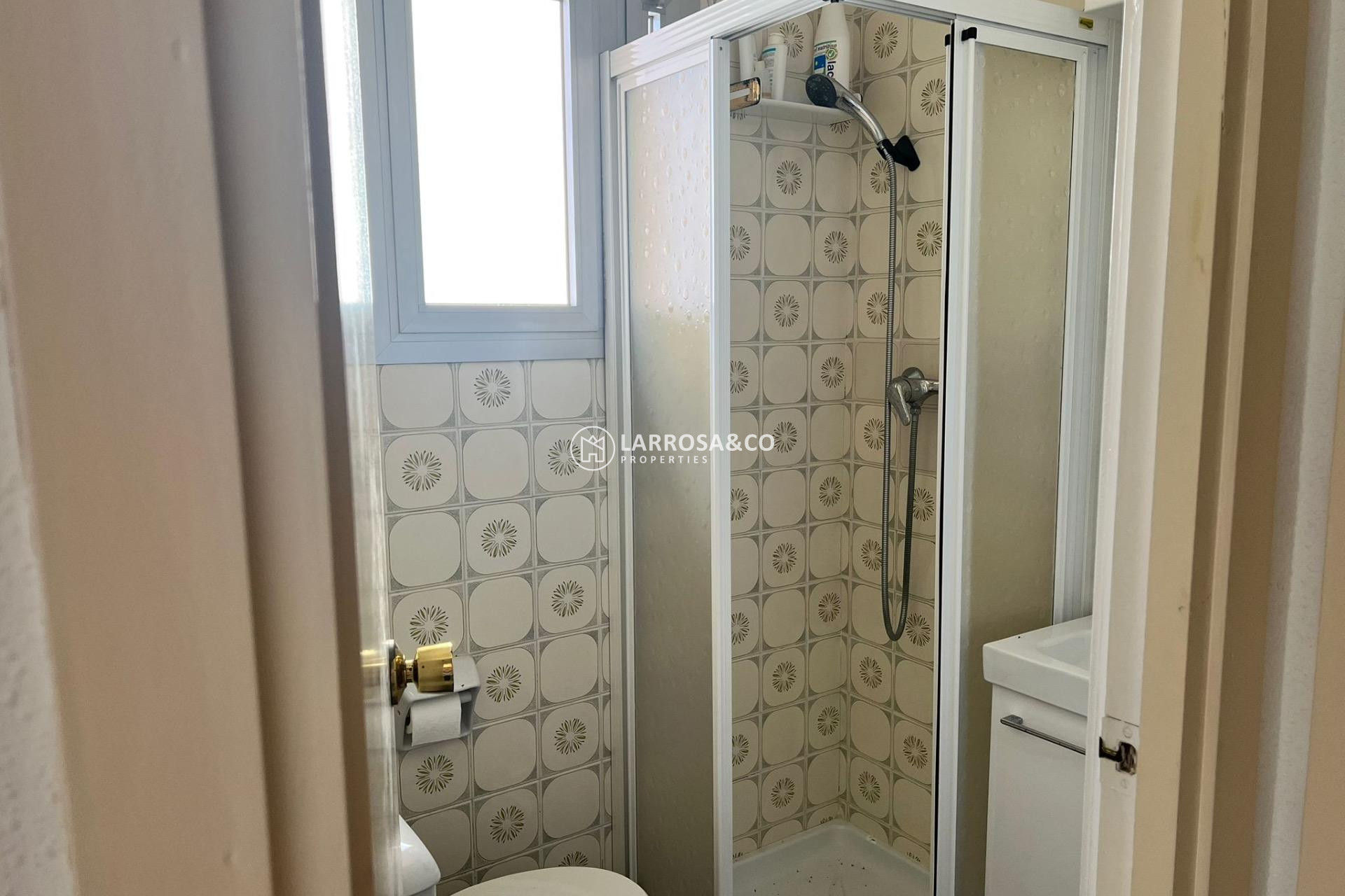 Resale - Apartment - Torrevieja - Playa del cura