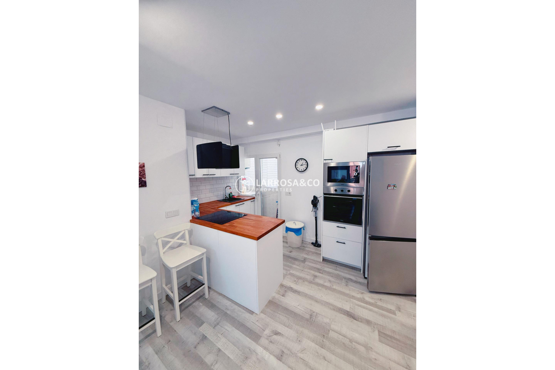 Resale - Apartment - Torrevieja - Playa del cura