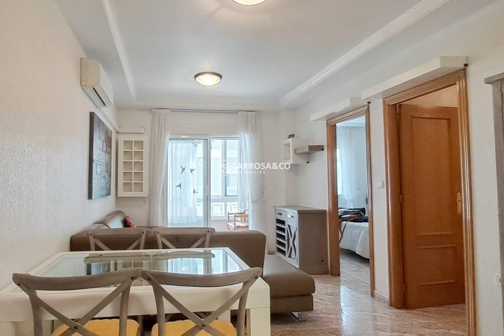 Resale - Apartment - Torrevieja - Playa del cura