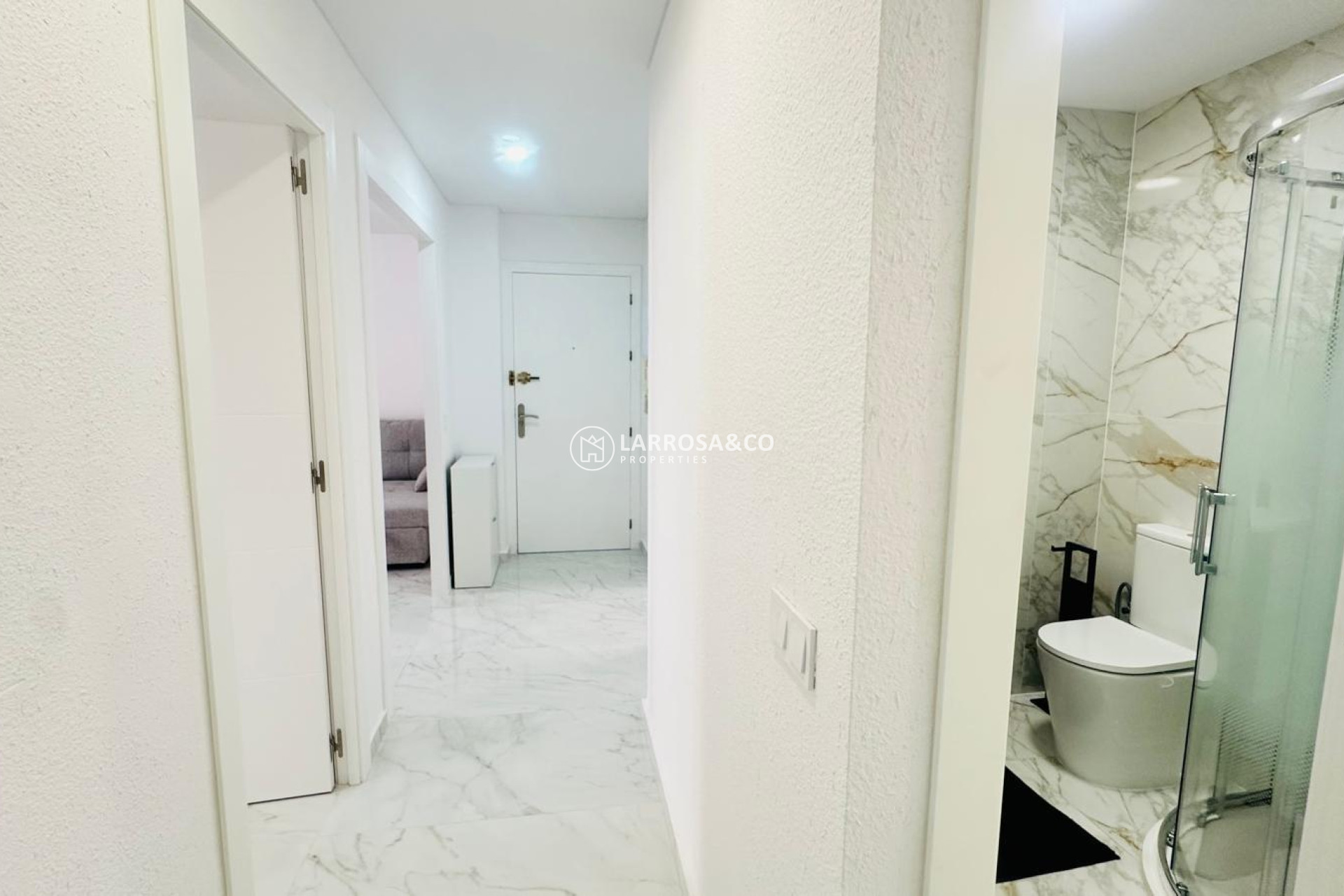 Resale - Apartment - Torrevieja - Playa del cura