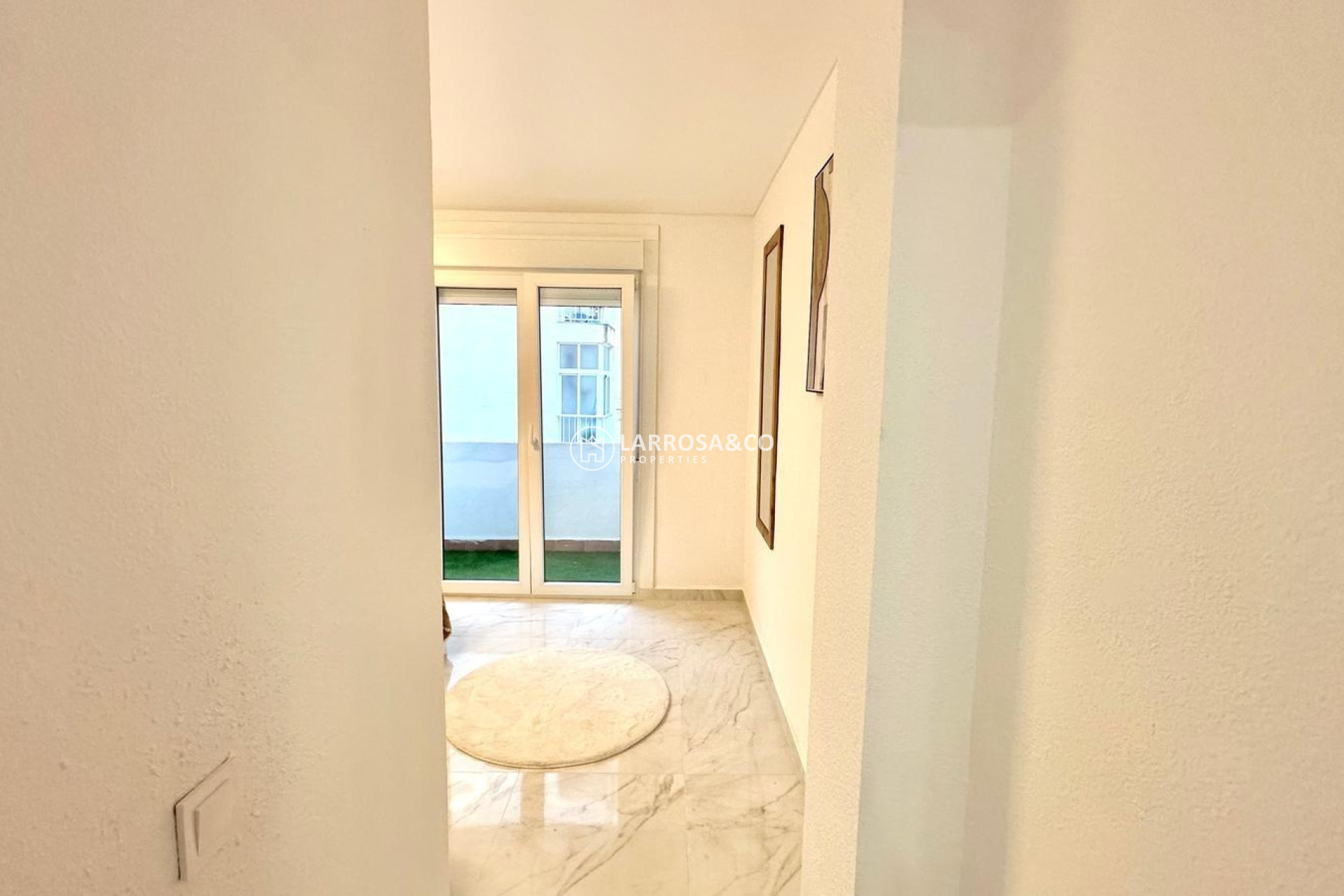 Resale - Apartment - Torrevieja - Playa del cura