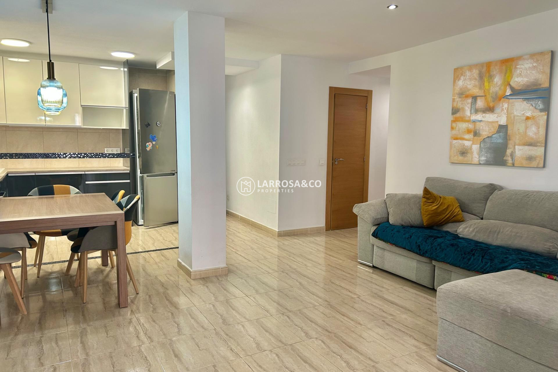Resale - Apartment - Torrevieja - Playa del cura