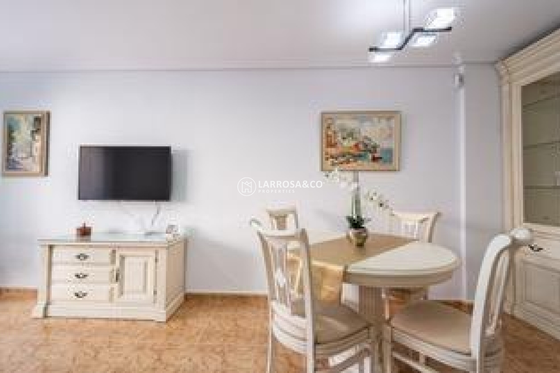Resale - Apartment - Torrevieja - Playa del cura