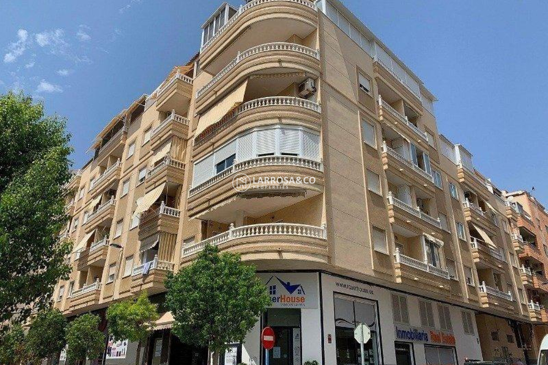 Resale - Apartment - Torrevieja - Playa del cura