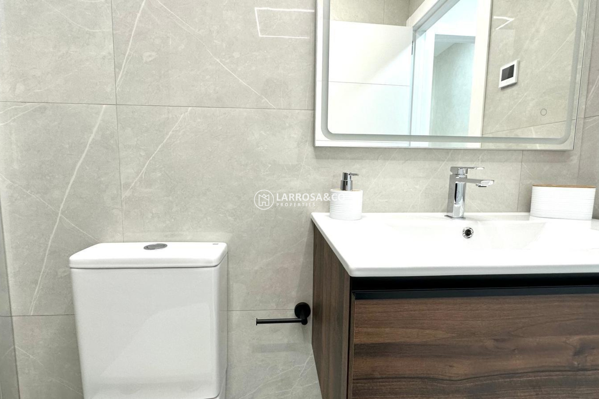 Resale - Apartment - Torrevieja - Playa del cura