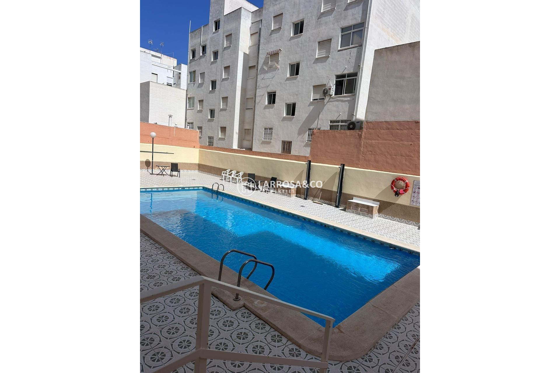 Resale - Apartment - Torrevieja - Playa del cura