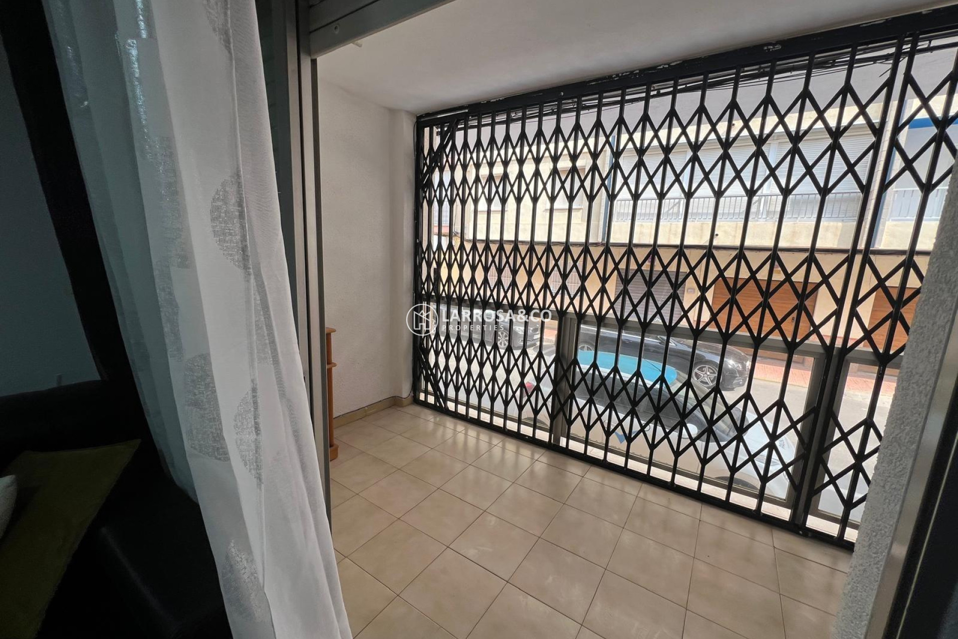Resale - Apartment - Torrevieja - Playa del cura