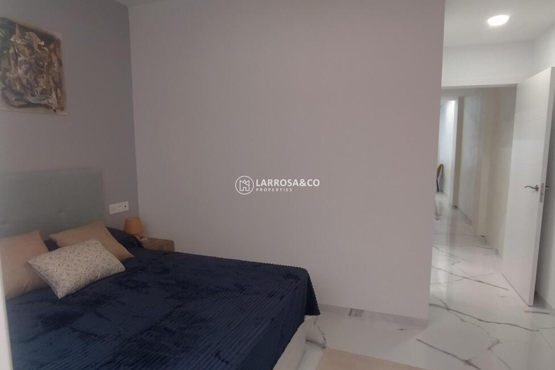 Resale - Apartment - Torrevieja - Playa del cura