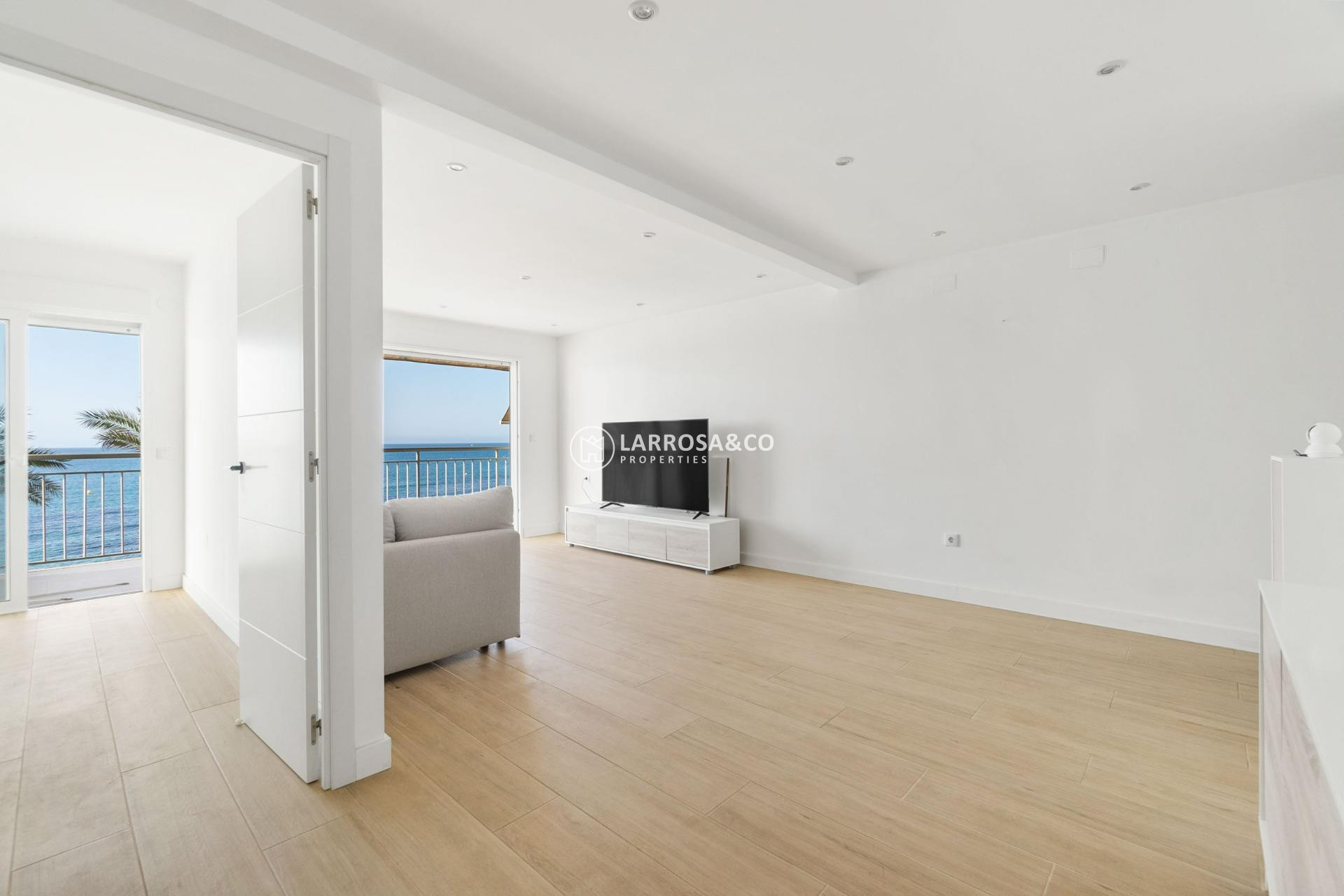 Resale - Apartment - Torrevieja - Playa del cura