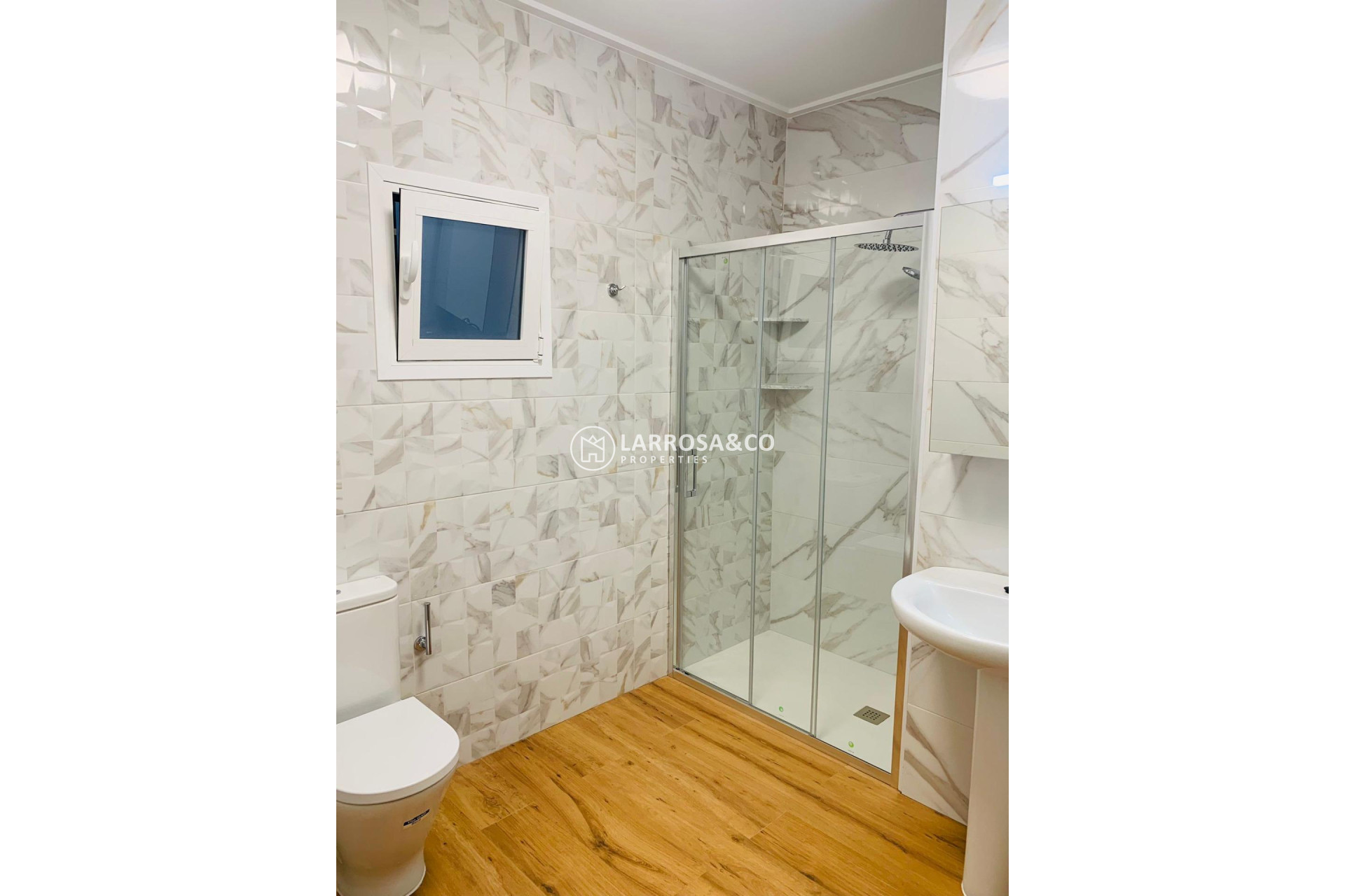 Resale - Apartment - Torrevieja - Playa del cura