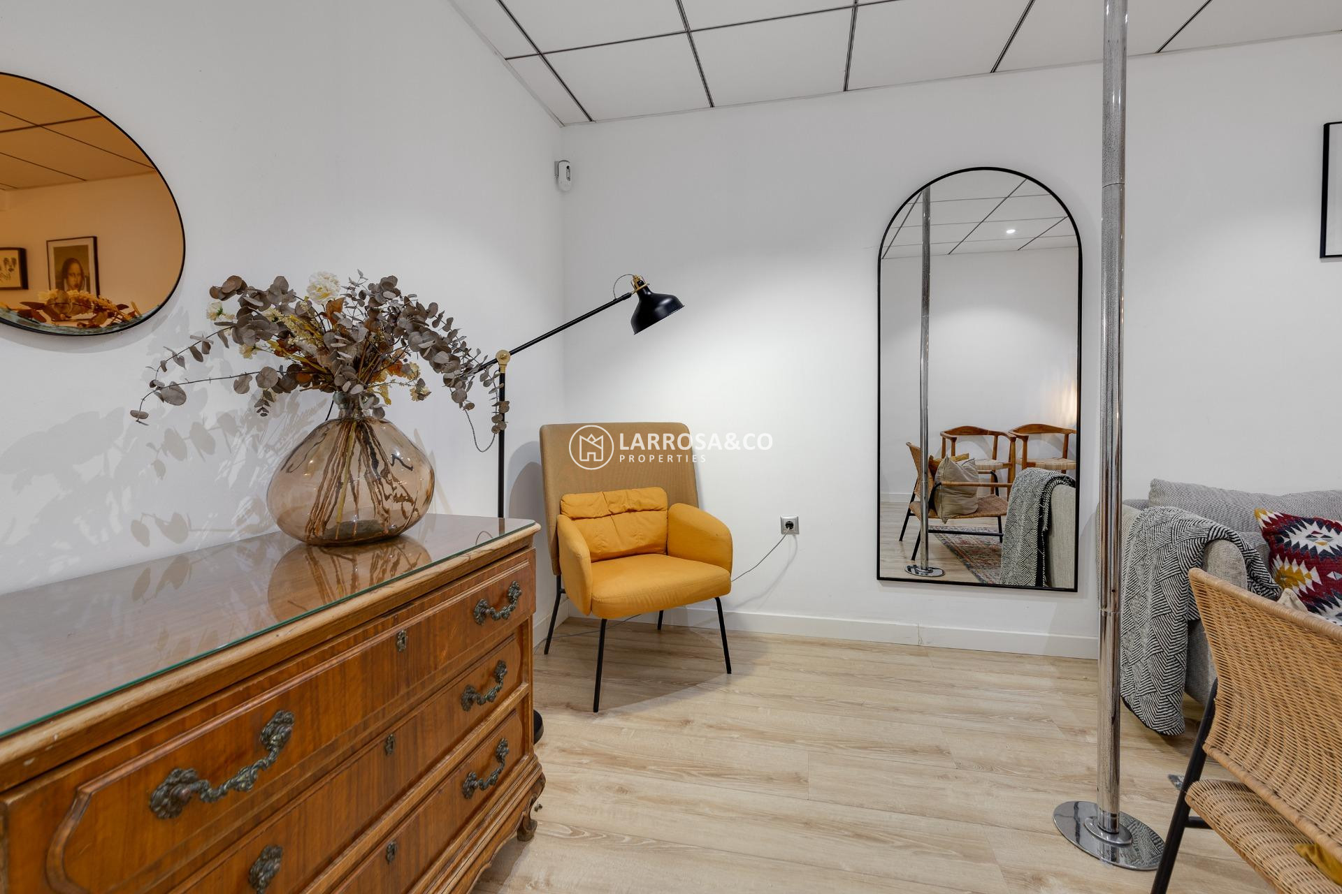 Resale - Apartment - Torrevieja - Playa del cura