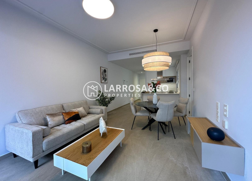 Resale - Apartment - Torrevieja - Playa del cura
