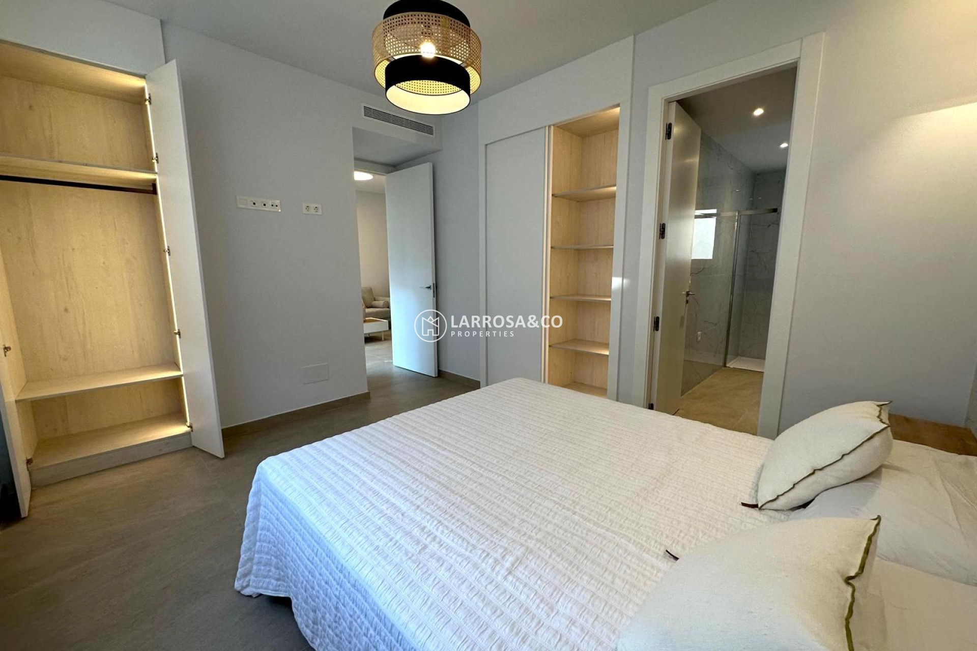 Resale - Apartment - Torrevieja - Playa del cura