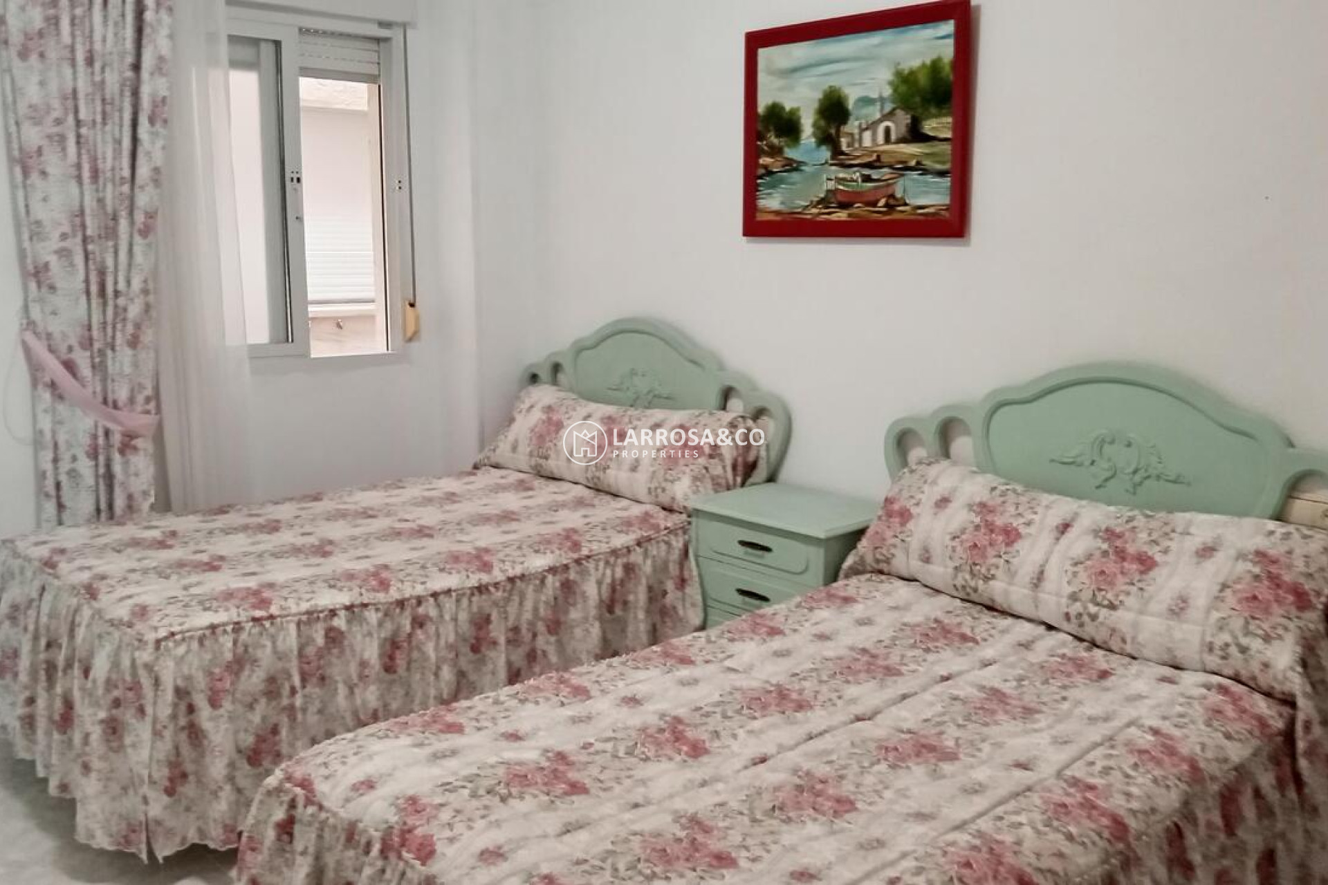 Resale - Apartment - Torrevieja - PLAYA LOS LOCOS