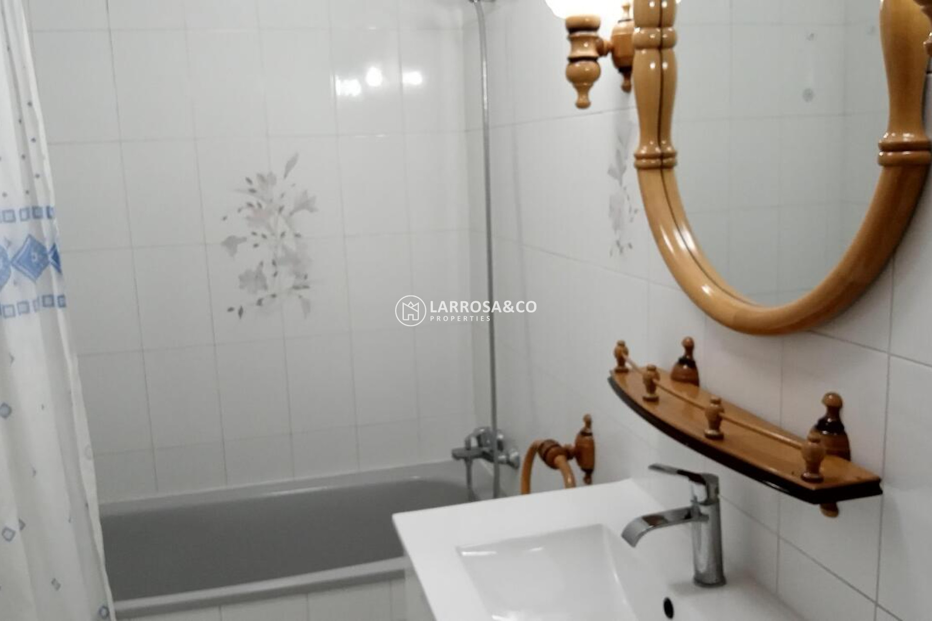 Resale - Apartment - Torrevieja - PLAYA LOS LOCOS