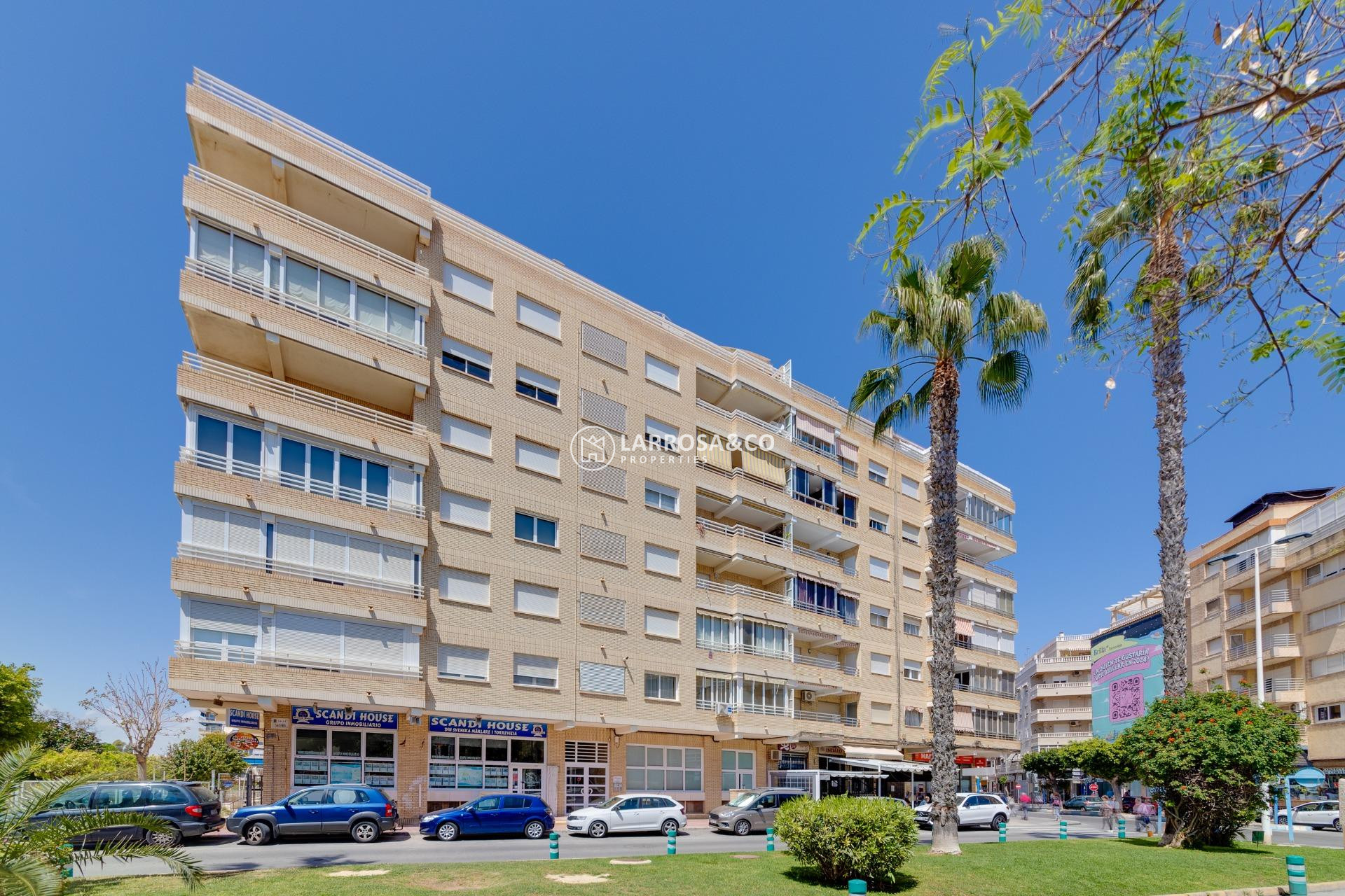 Resale - Apartment - Torrevieja - Puerto