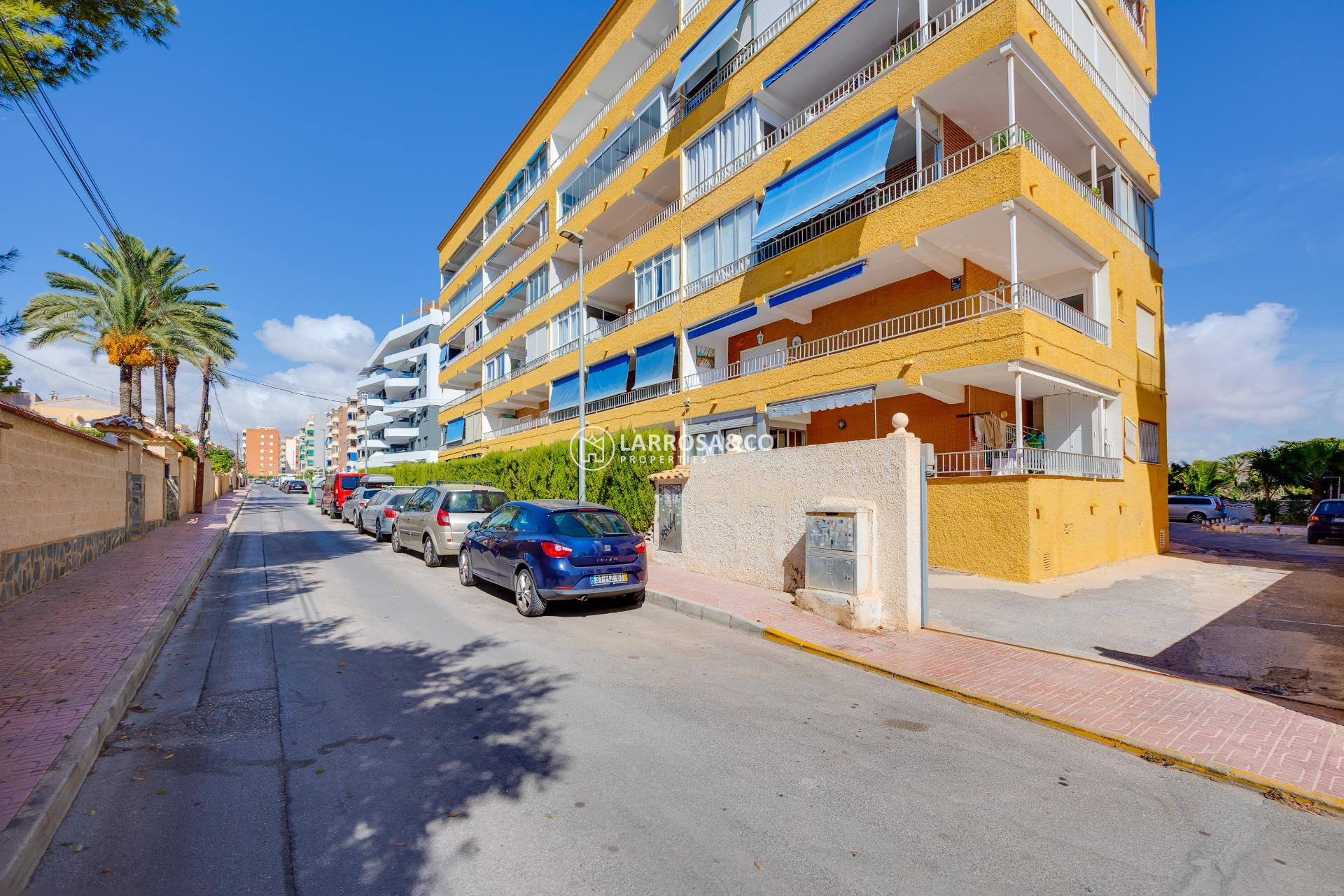 Resale - Apartment - Torrevieja - Punta Prima