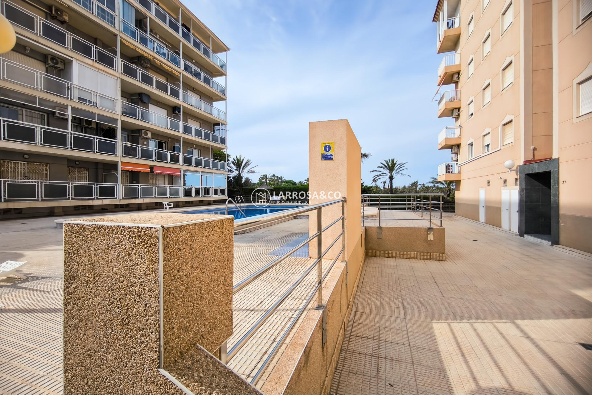 Resale - Apartment - Torrevieja - Punta Prima