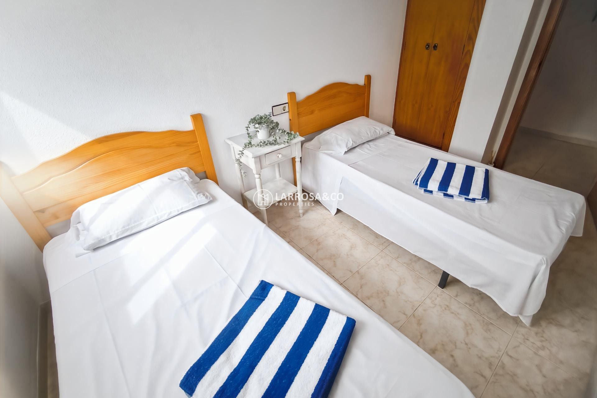 Resale - Apartment - Torrevieja - Punta Prima