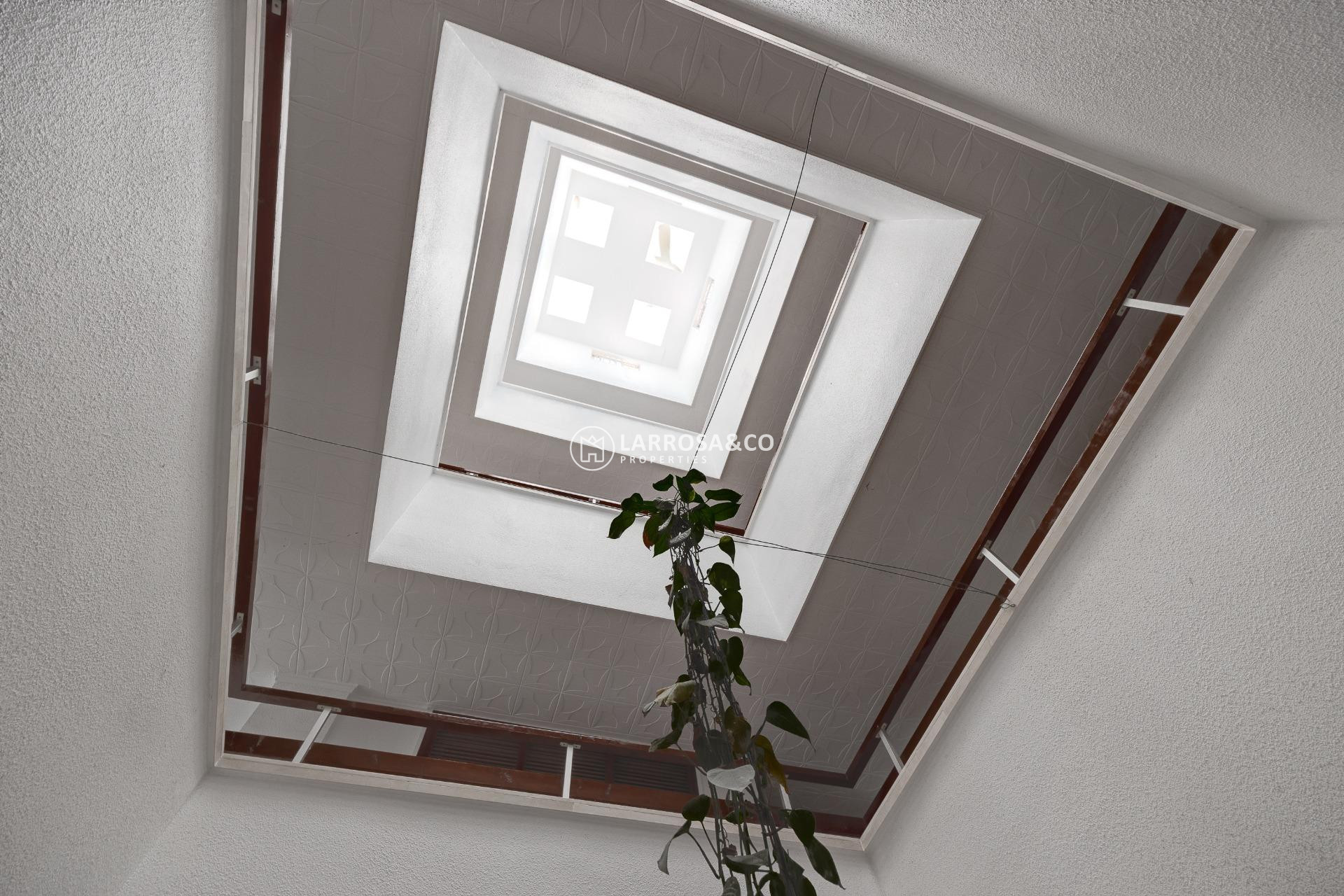 Resale - Apartment - Torrevieja - Punta Prima