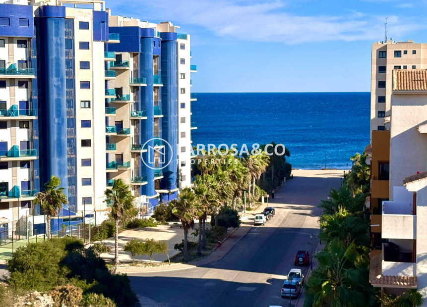 Resale - Apartment - Torrevieja - Punta Prima