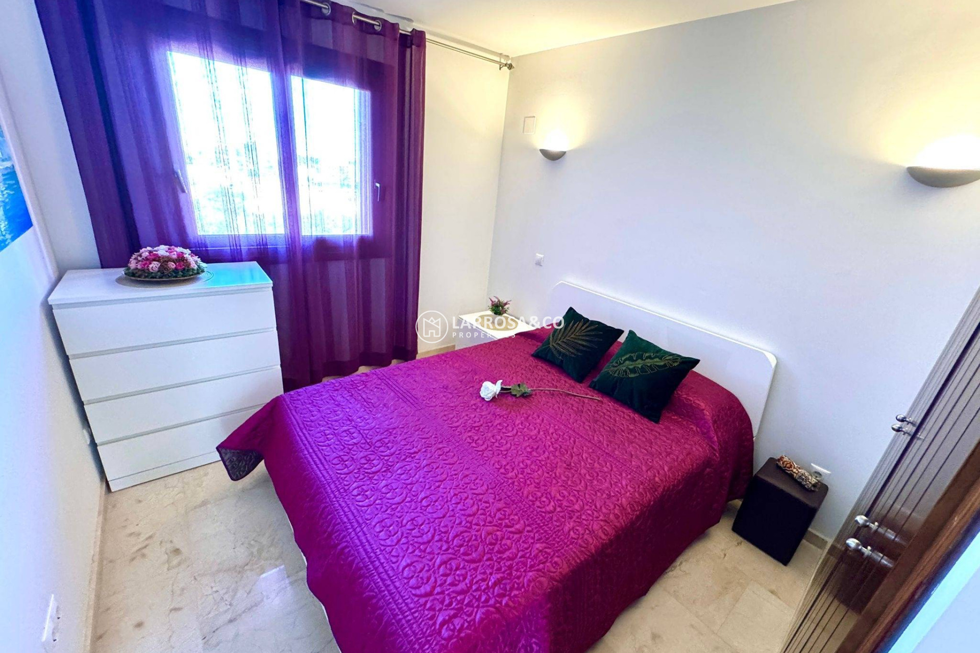 Resale - Apartment - Torrevieja - Punta Prima