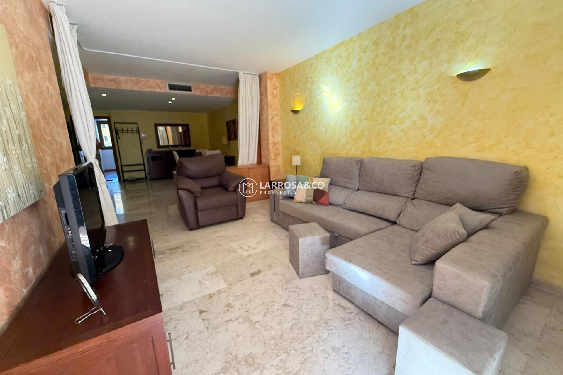 Resale - Apartment - Torrevieja - Punta Prima