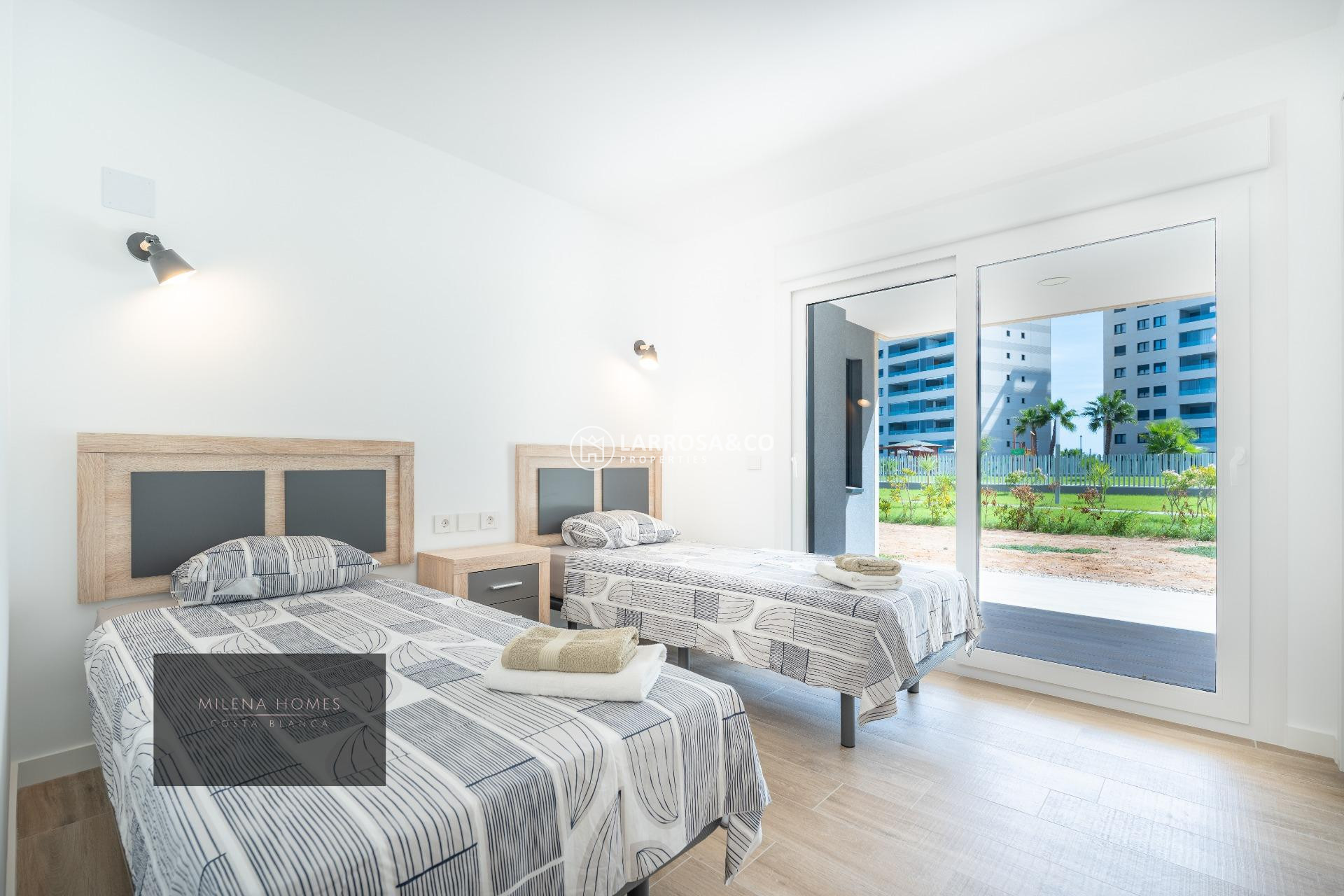 Resale - Apartment - Torrevieja - Punta Prima