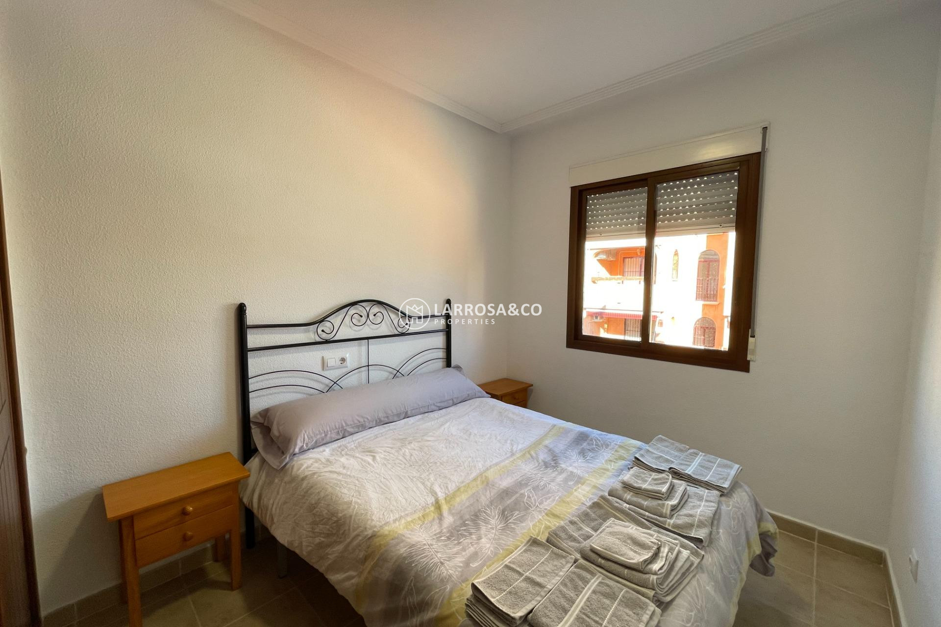 Resale - Apartment - Torrevieja - Rosaleda-los frutales