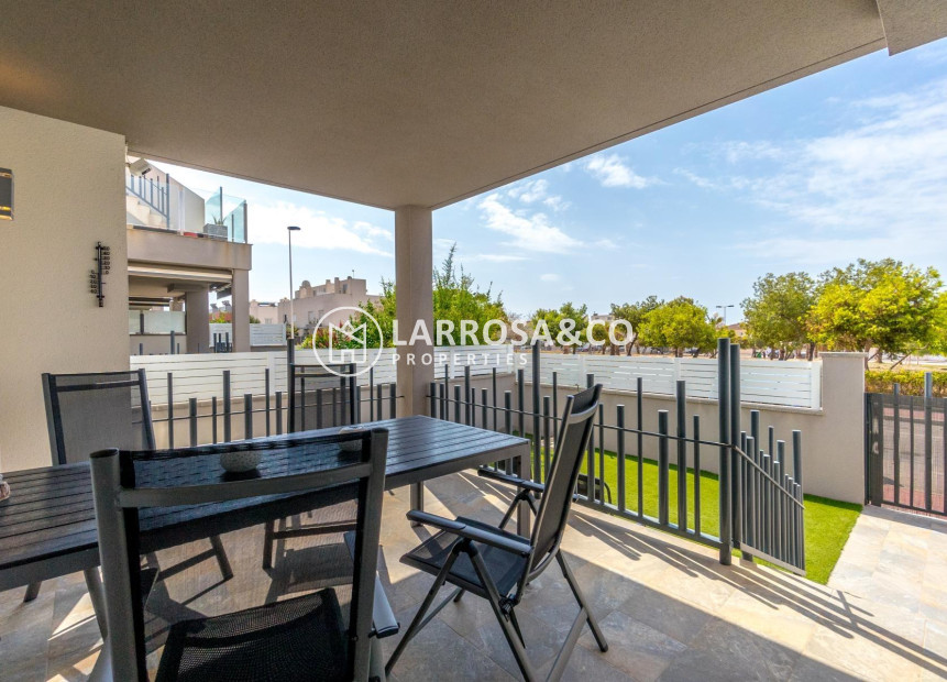 Resale - Apartment - Torrevieja - Sector 25