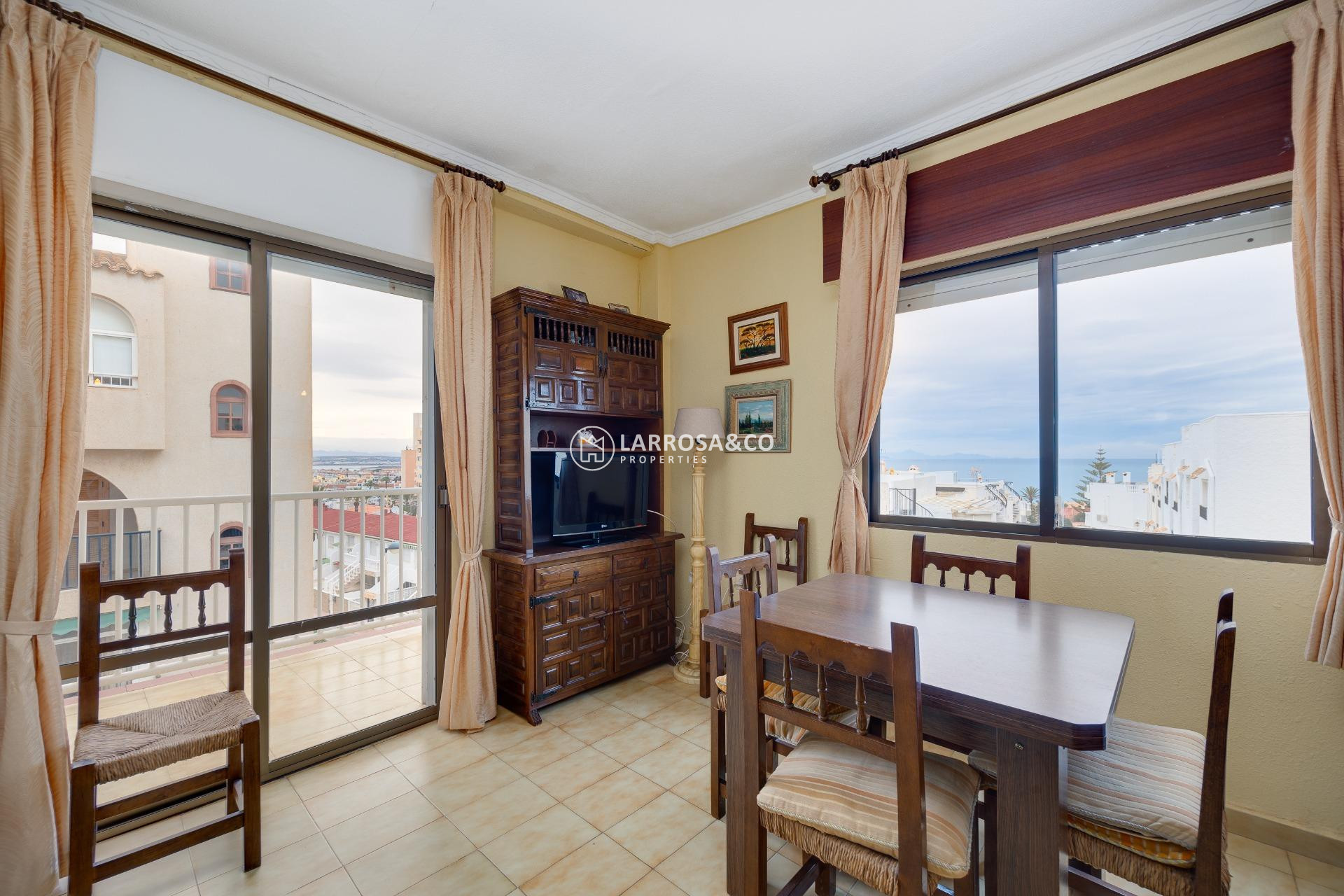 Resale - Apartment - Torrevieja - Torre la mata
