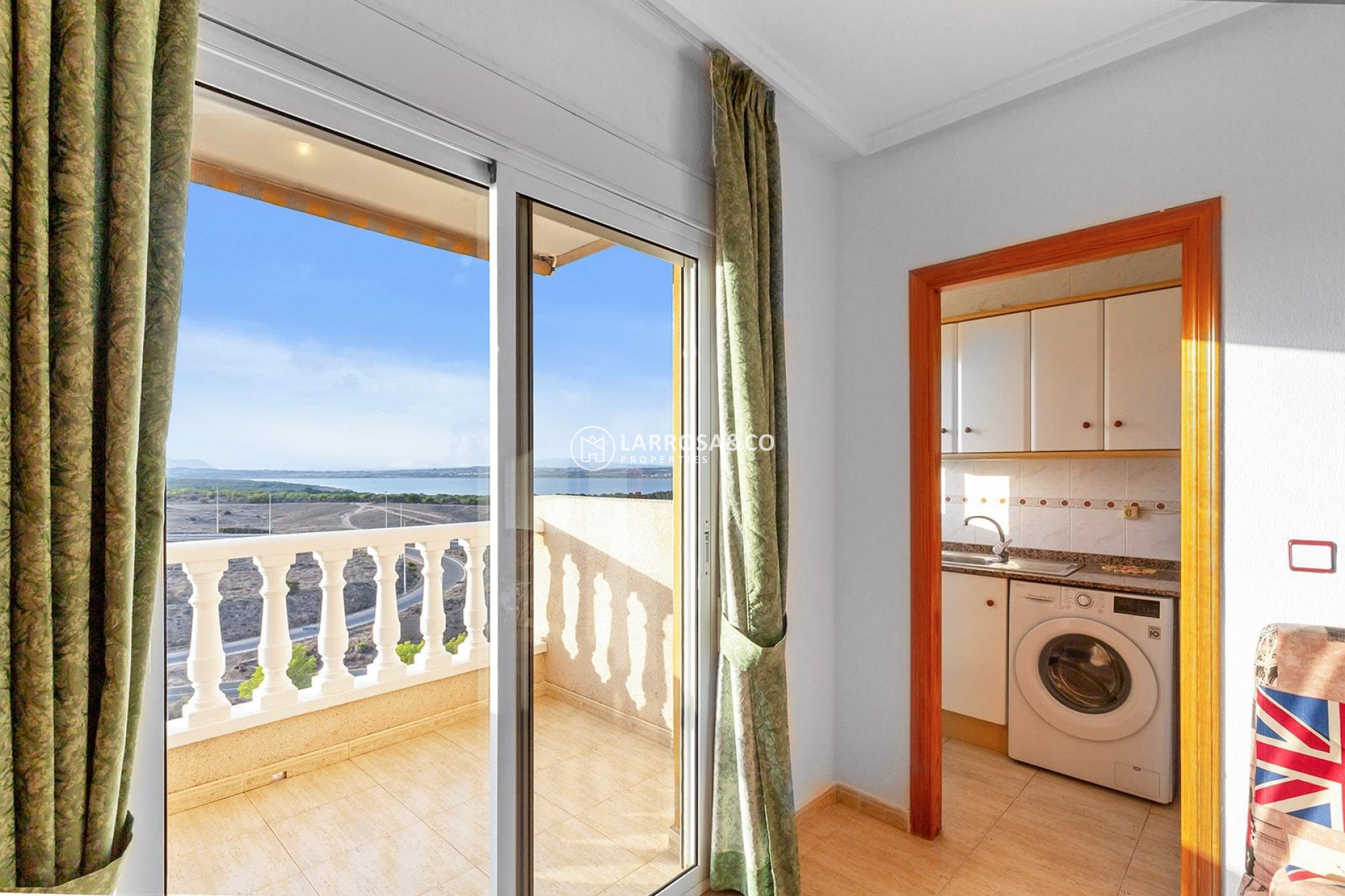 Resale - Apartment - Torrevieja - Torreblanca